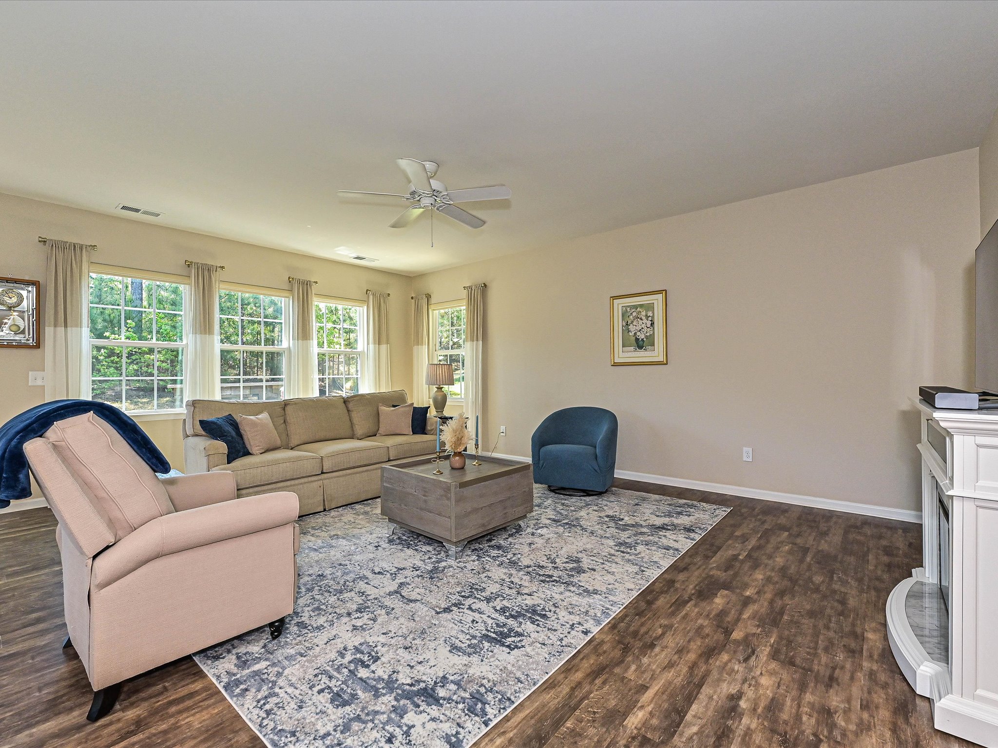 Mount Holly, North Carolina, 28120, United States, 4 Bedrooms Bedrooms, ,3 BathroomsBathrooms,Residential,For Sale,2049218