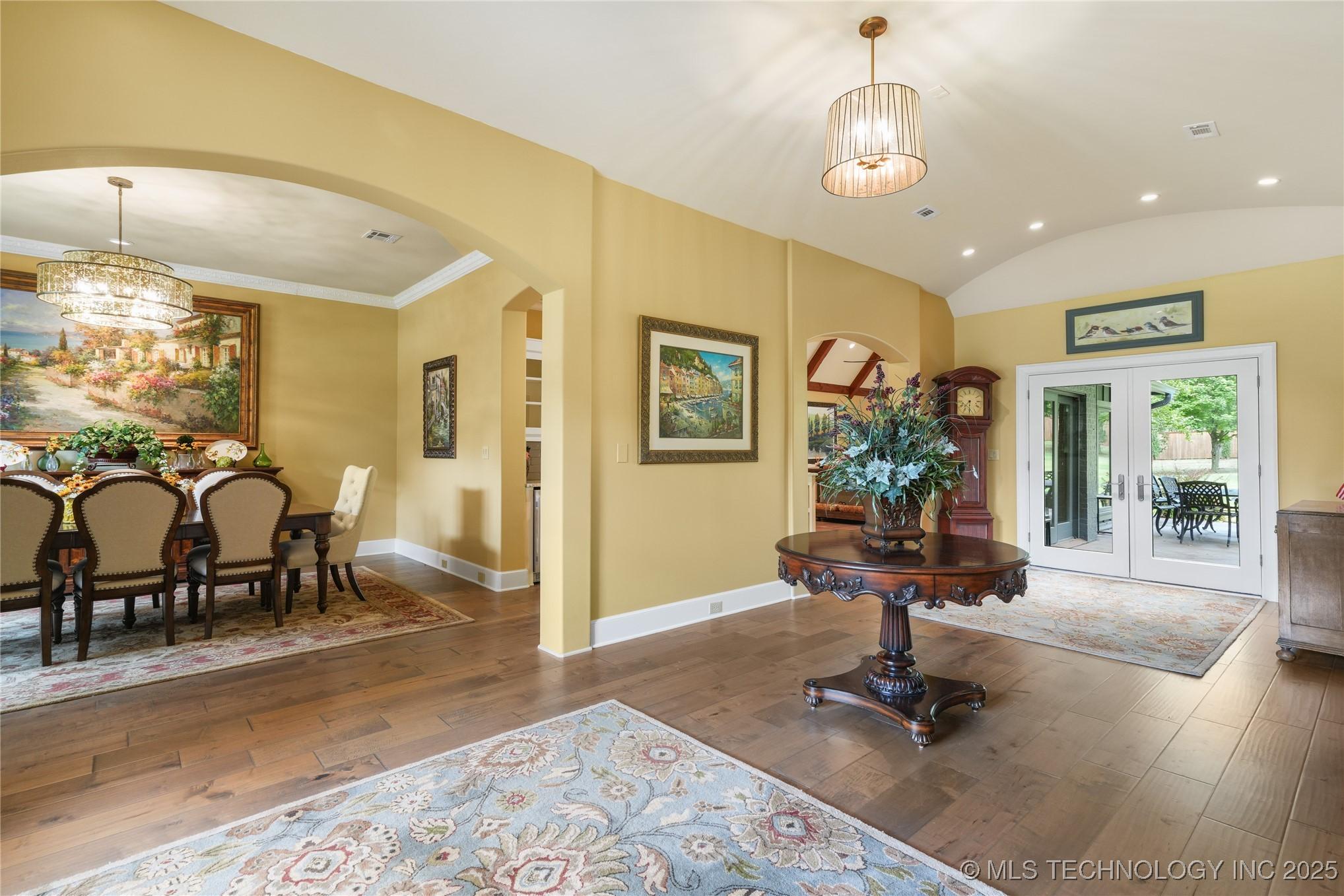 Muskogee, Oklahoma, 74403, United States, 4 Bedrooms Bedrooms, ,5 BathroomsBathrooms,Residential,For Sale,1980676