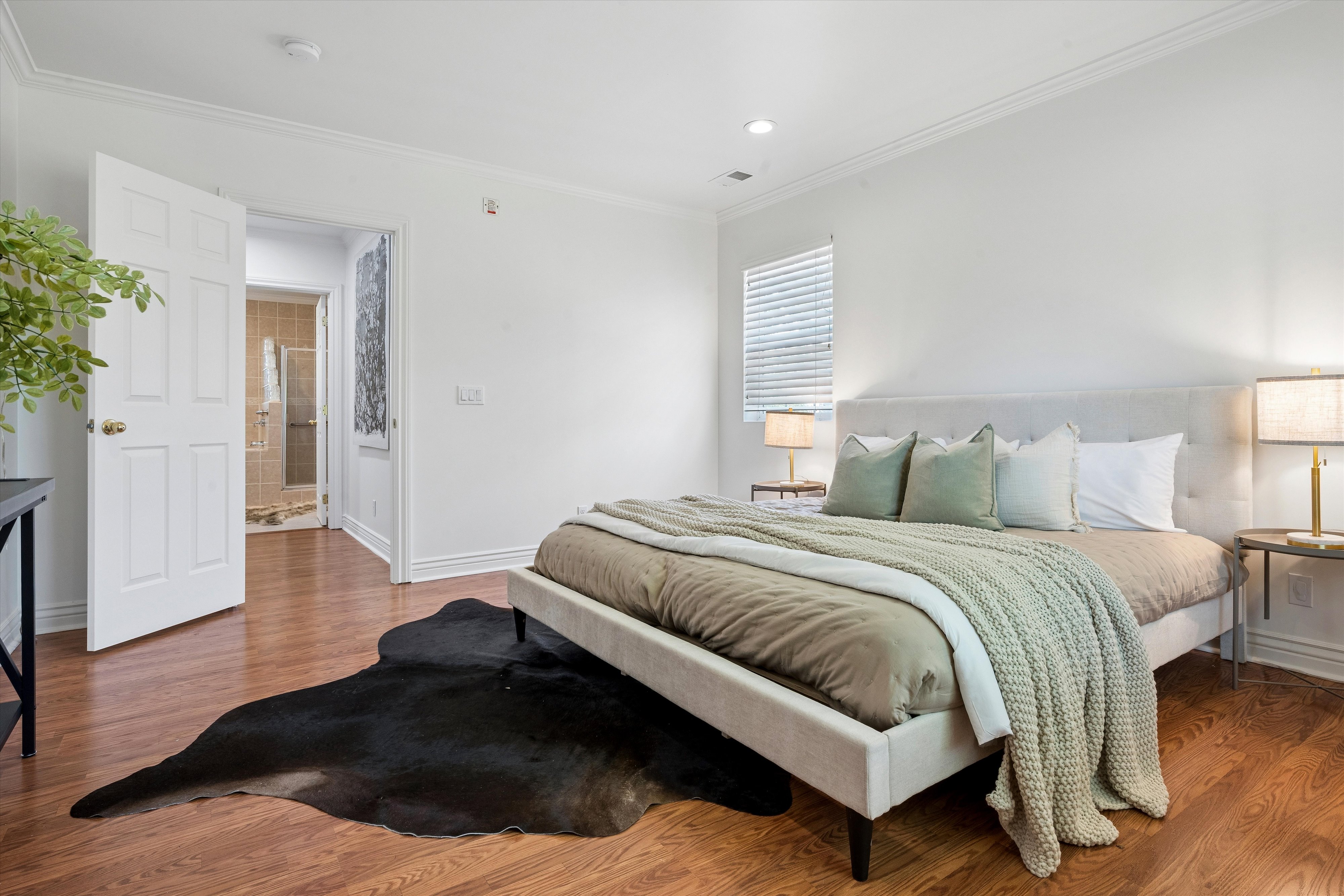  Offers an exceptional combination of space, flexibility, and convenience - 物件實景