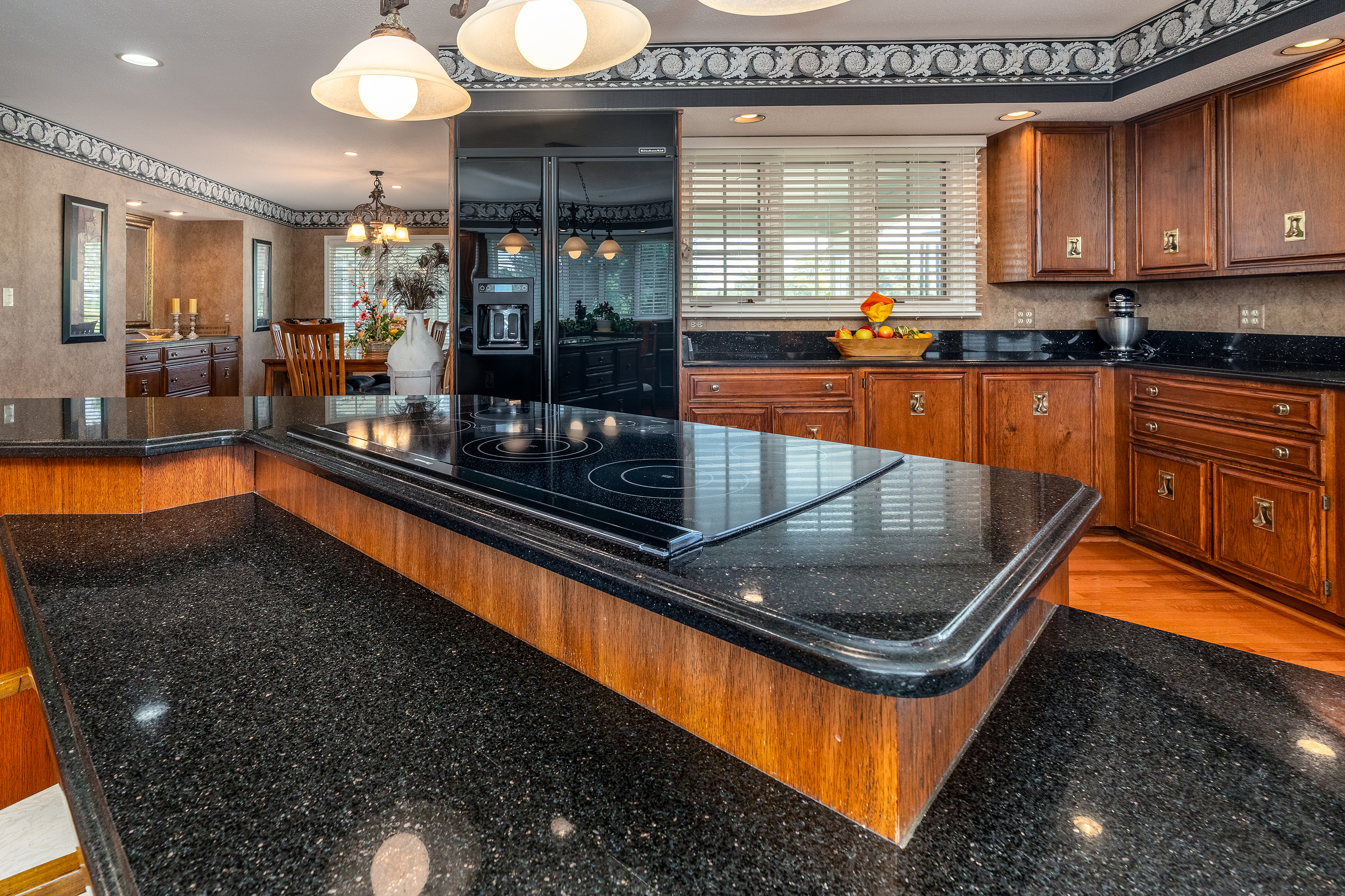 Marion, Illinois, 62959, United States, 7 Bedrooms Bedrooms, ,7 BathroomsBathrooms,Residential,For Sale,1979062