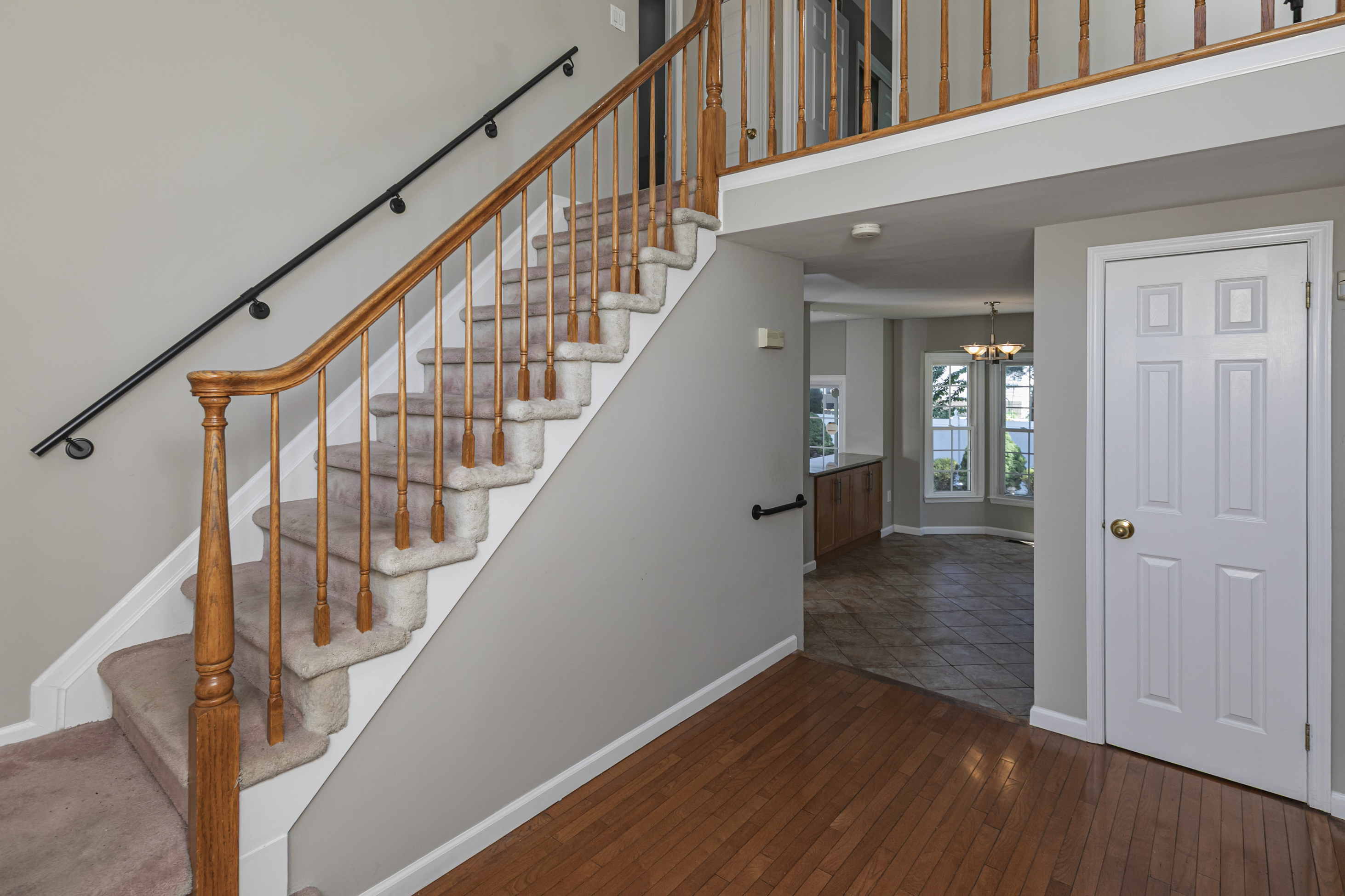  A Spacious North Brunswick Home Near a Planned Future Transit Hub - 物件實景