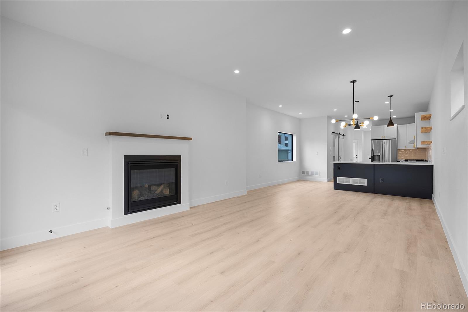 Denver, Colorado, 80214, United States, 3 Bedrooms Bedrooms, ,4 BathroomsBathrooms,Residential,For Sale,1890851