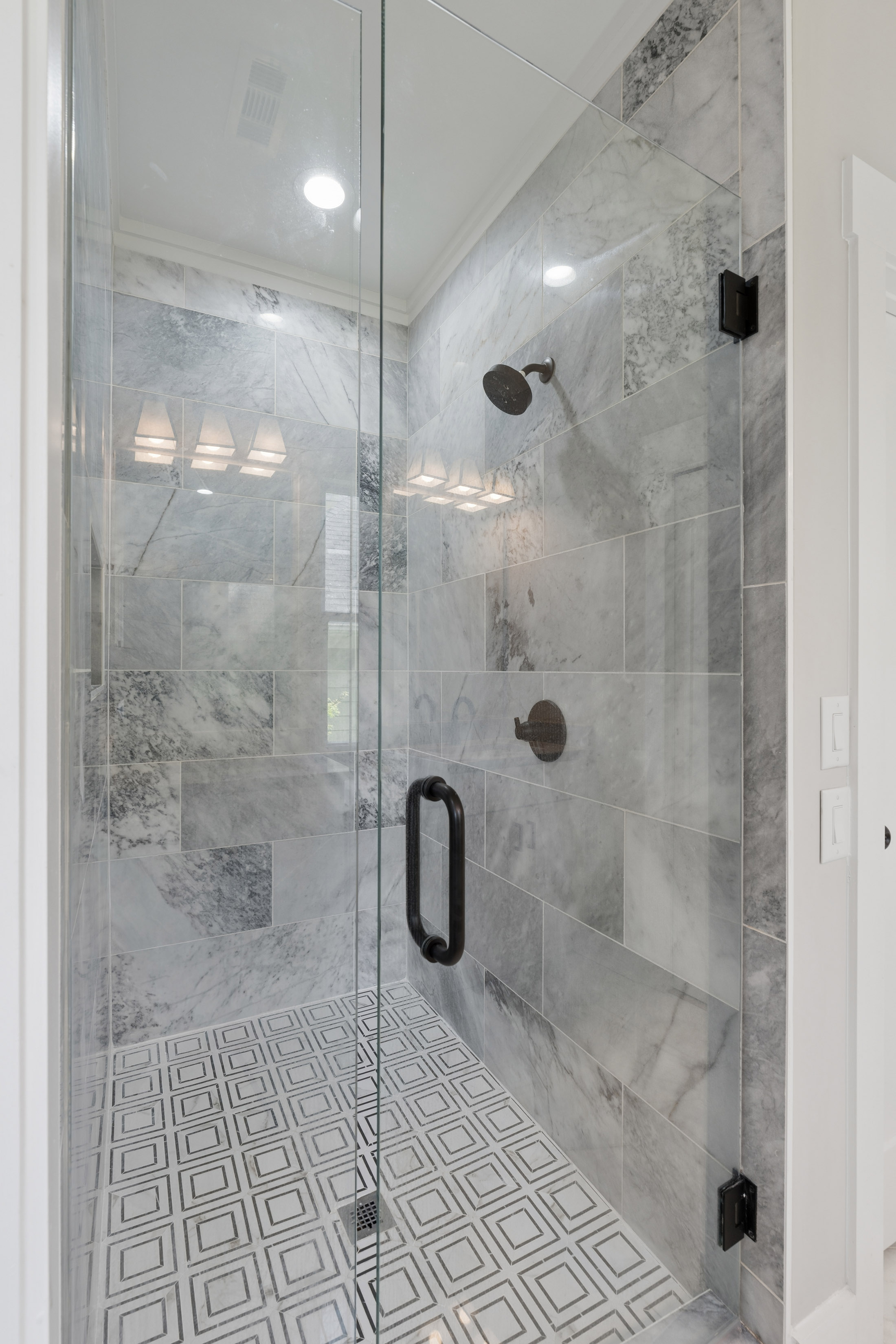  beautifully designed craftsman-style townhome near grant  park - 物件實景