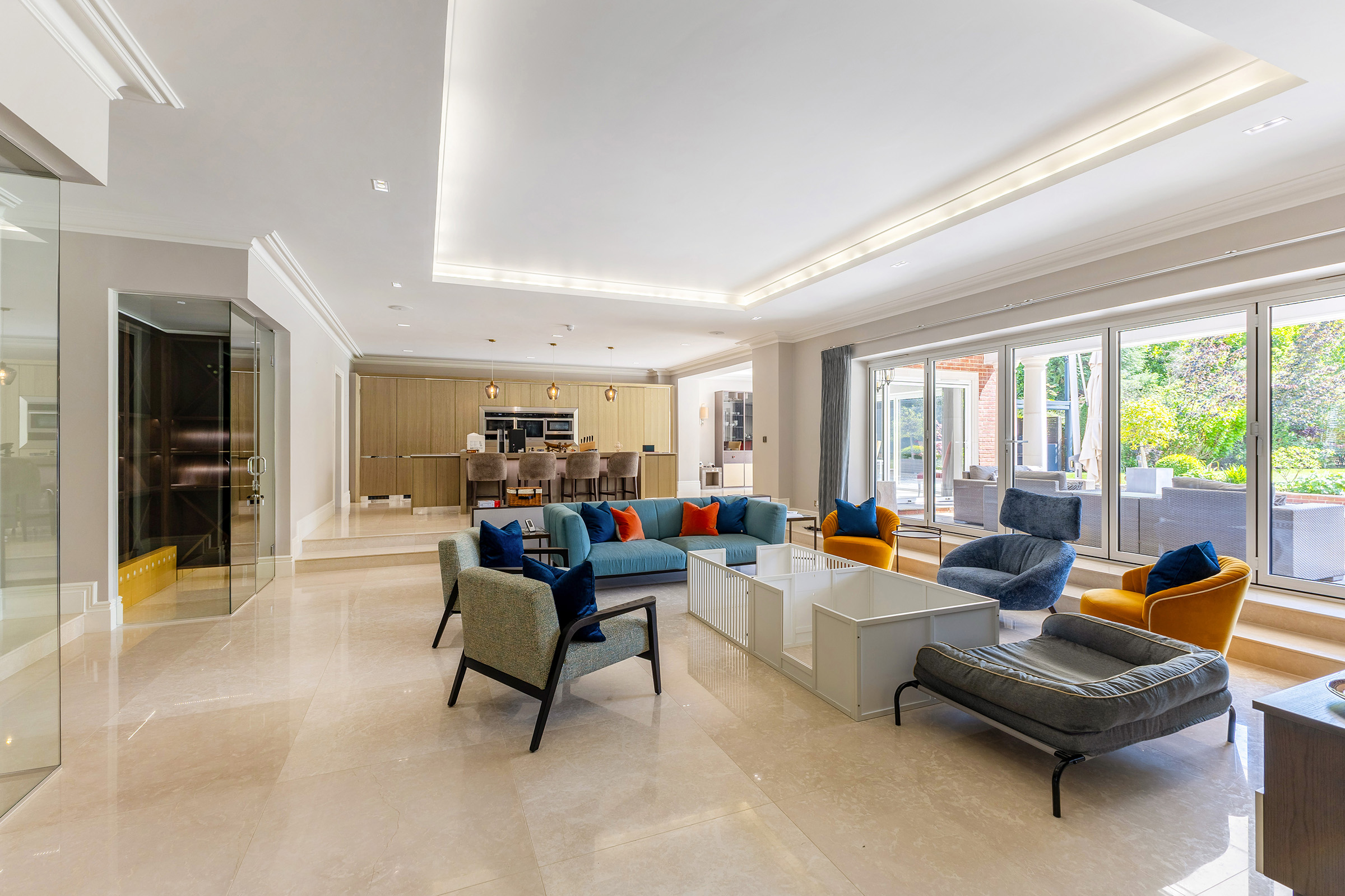  A Magnificent Contemporary Mansion in Ascot - 物件實景