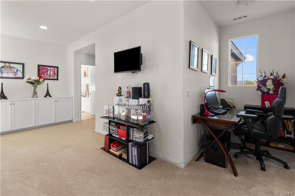 Stanton, California, 90680, United States, 4 Bedrooms Bedrooms, ,3 BathroomsBathrooms,Residential,For Sale,1943899