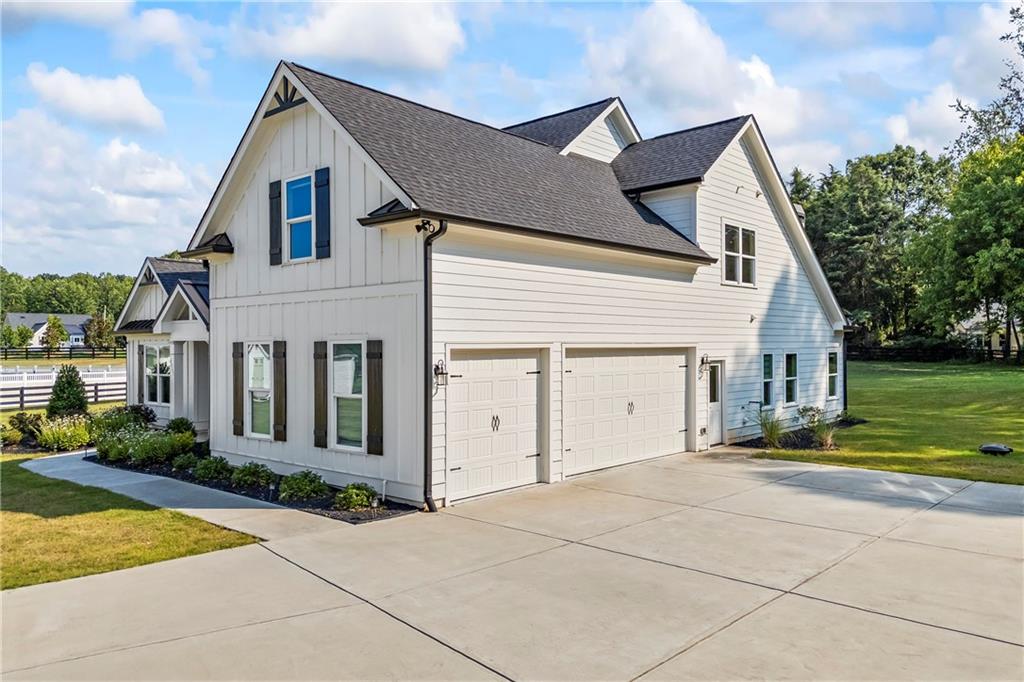 Cumming, Georgia, 30041, United States, 4 Bedrooms Bedrooms, ,5 BathroomsBathrooms,Residential,For Sale,1977263