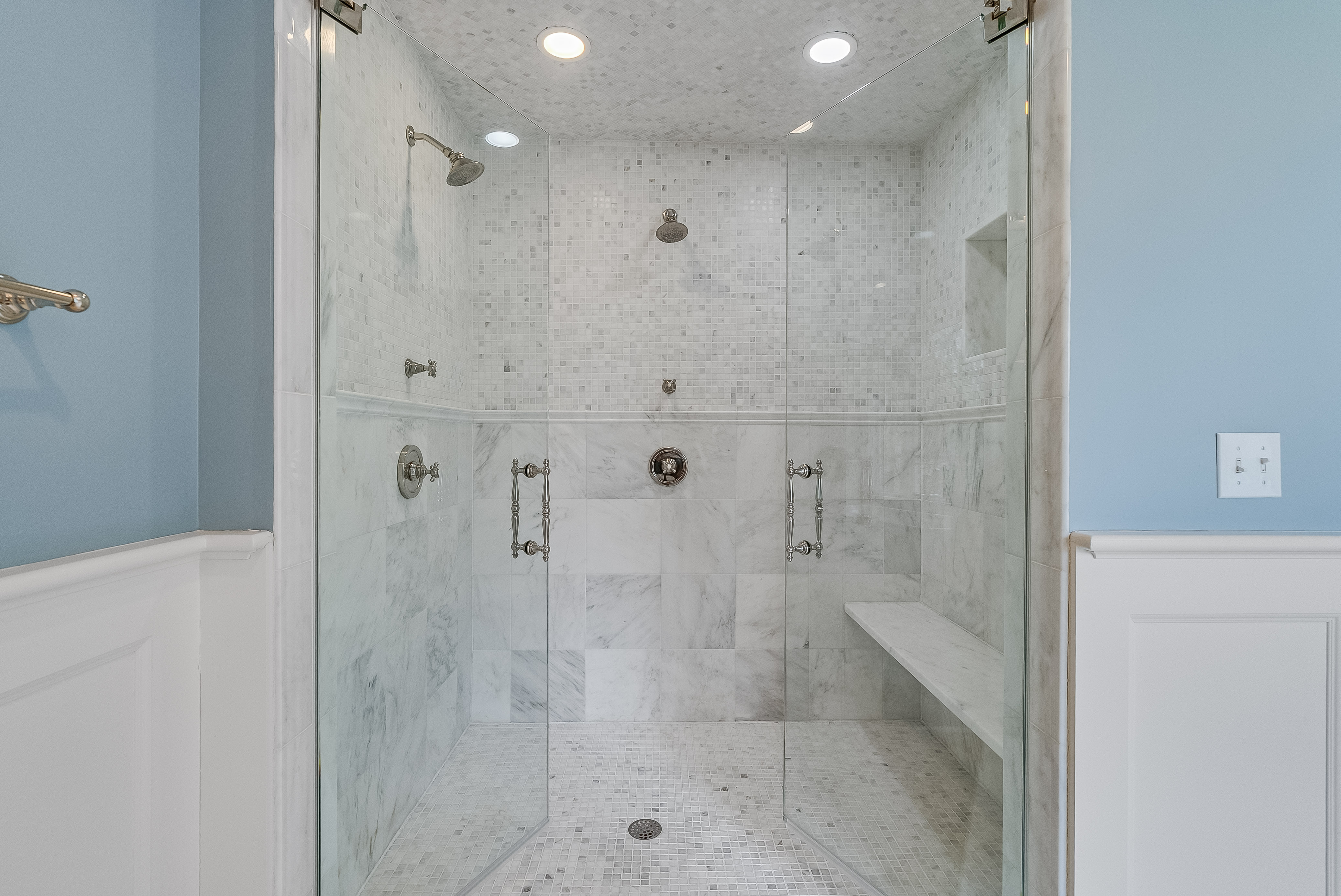  Georgian Colonial Home Set on Three Plus Acres - 物件實景