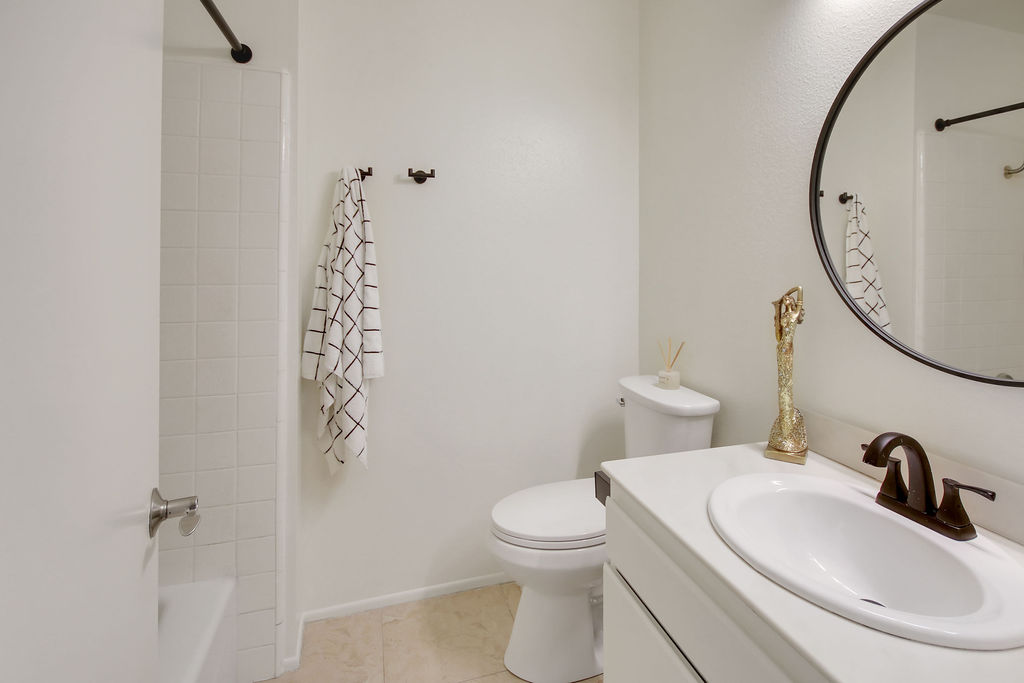 Brea, California, 92821, United States, 3 Bedrooms Bedrooms, ,3 BathroomsBathrooms,Residential,For Sale,1872081