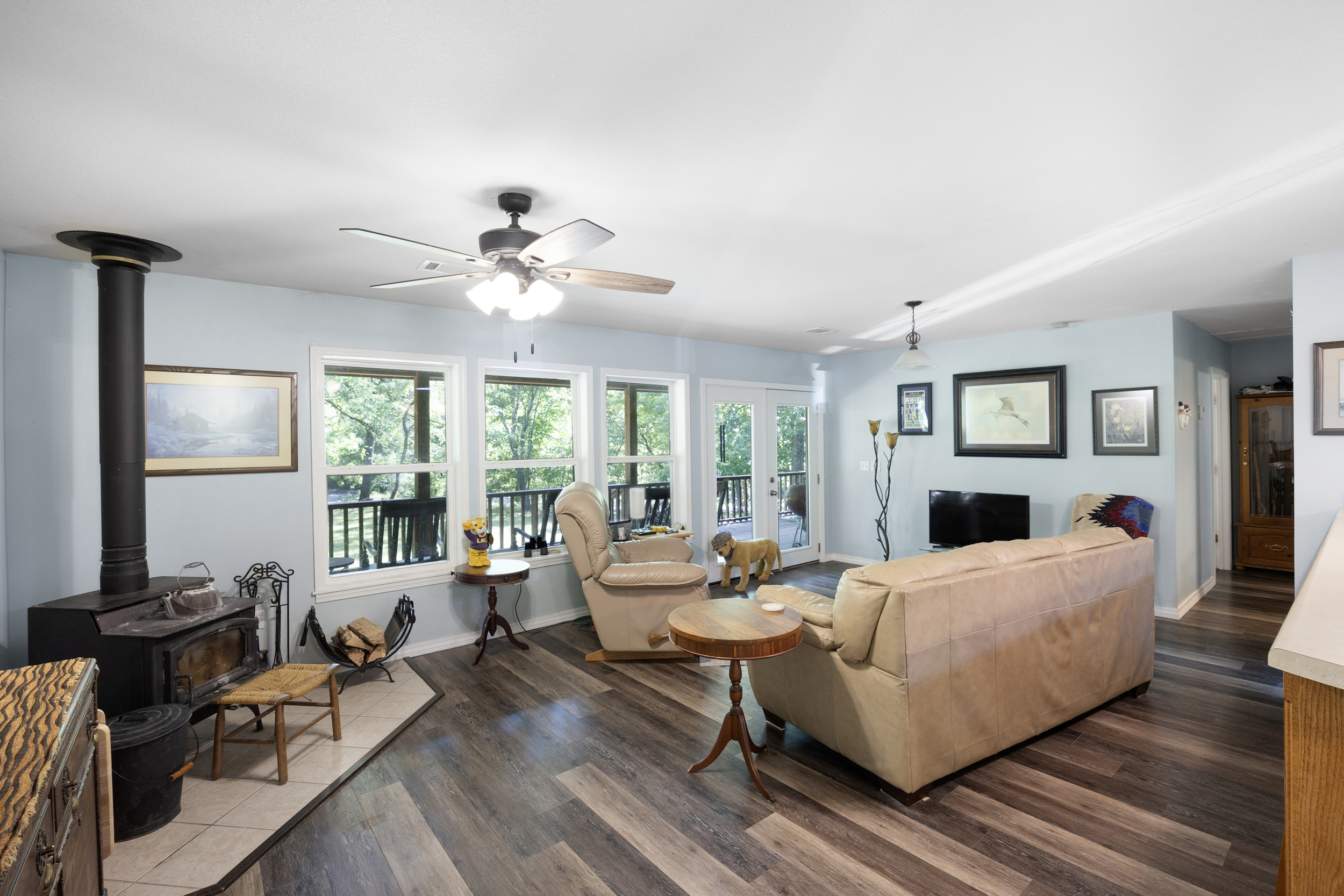 Pettigrew, Arkansas, 72752, United States, 5 Bedrooms Bedrooms, ,4 BathroomsBathrooms,Residential,For Sale,1826540