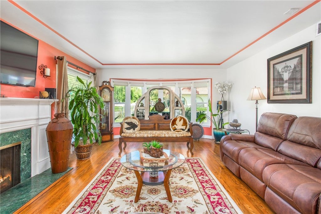 San Bernardino, California, 92404, United States, 3 Bedrooms Bedrooms, ,2 BathroomsBathrooms,Residential,For Sale,1983440