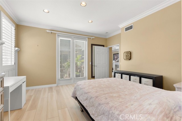 Irvine, California, 92602, United States, 4 Bedrooms Bedrooms, ,3 BathroomsBathrooms,Residential,For Sale,1823267