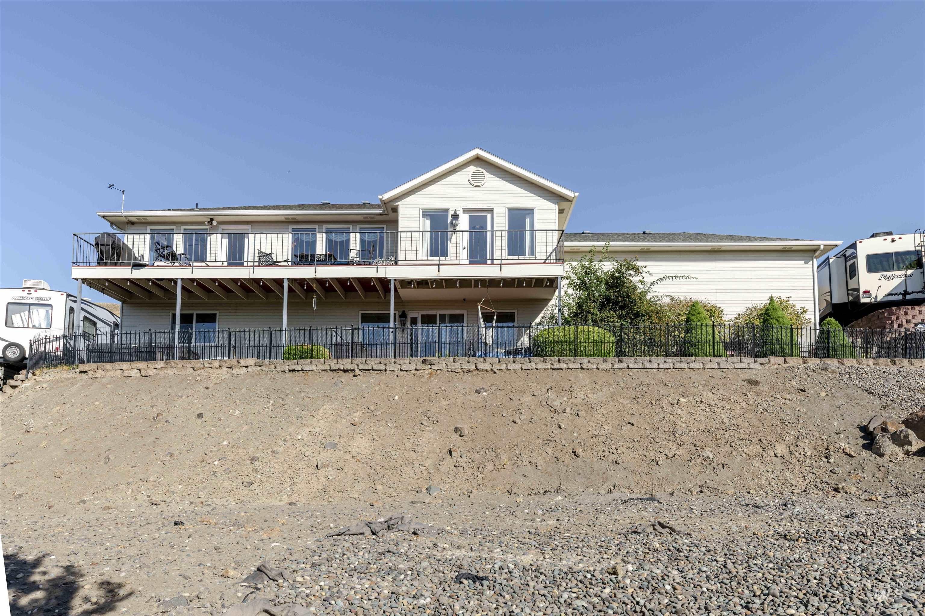 Lewiston, Idaho, 83501, United States, 4 Bedrooms Bedrooms, ,3 BathroomsBathrooms,Residential,For Sale,1936984