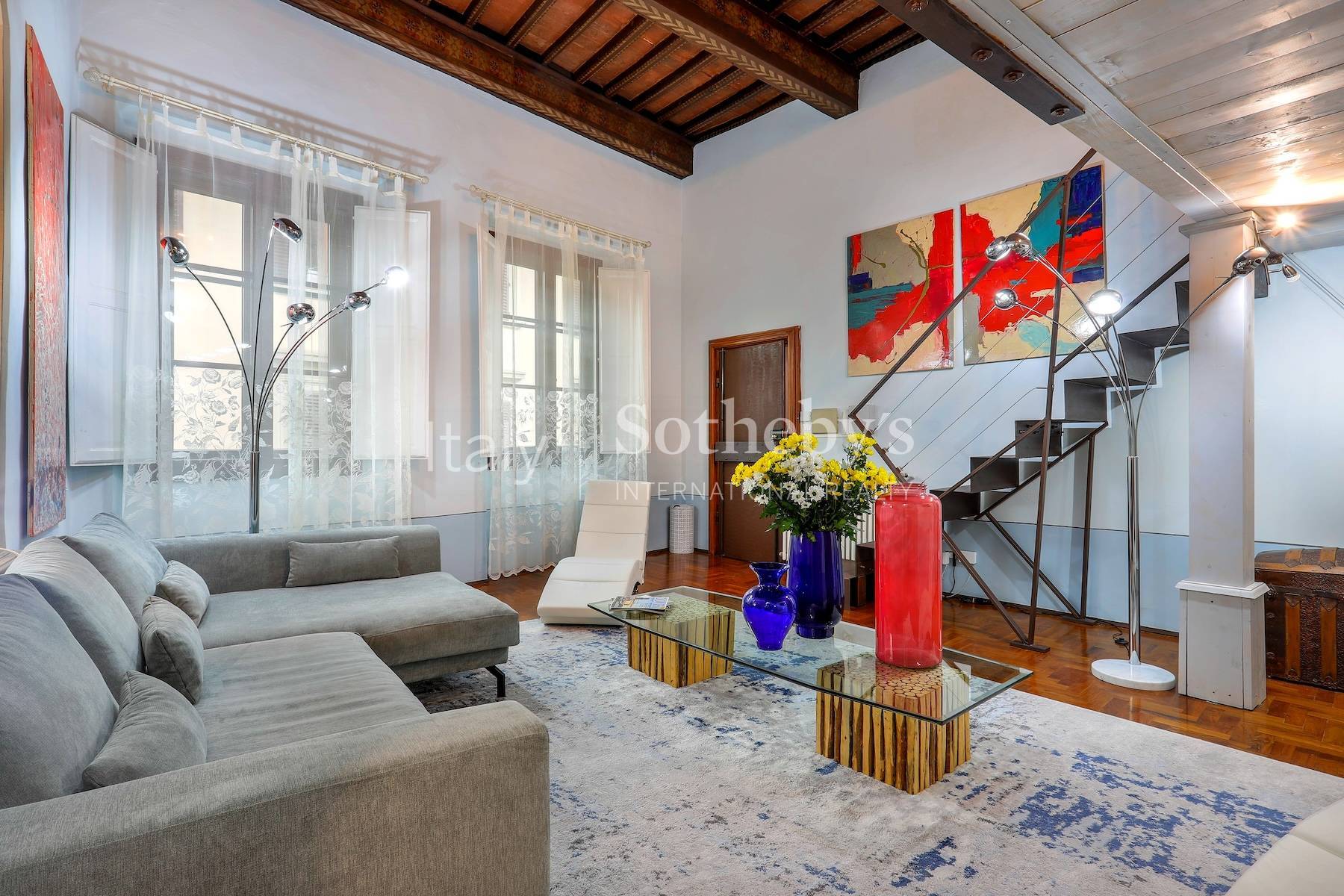  Refined Renaissance Apartment, Steps from Florence