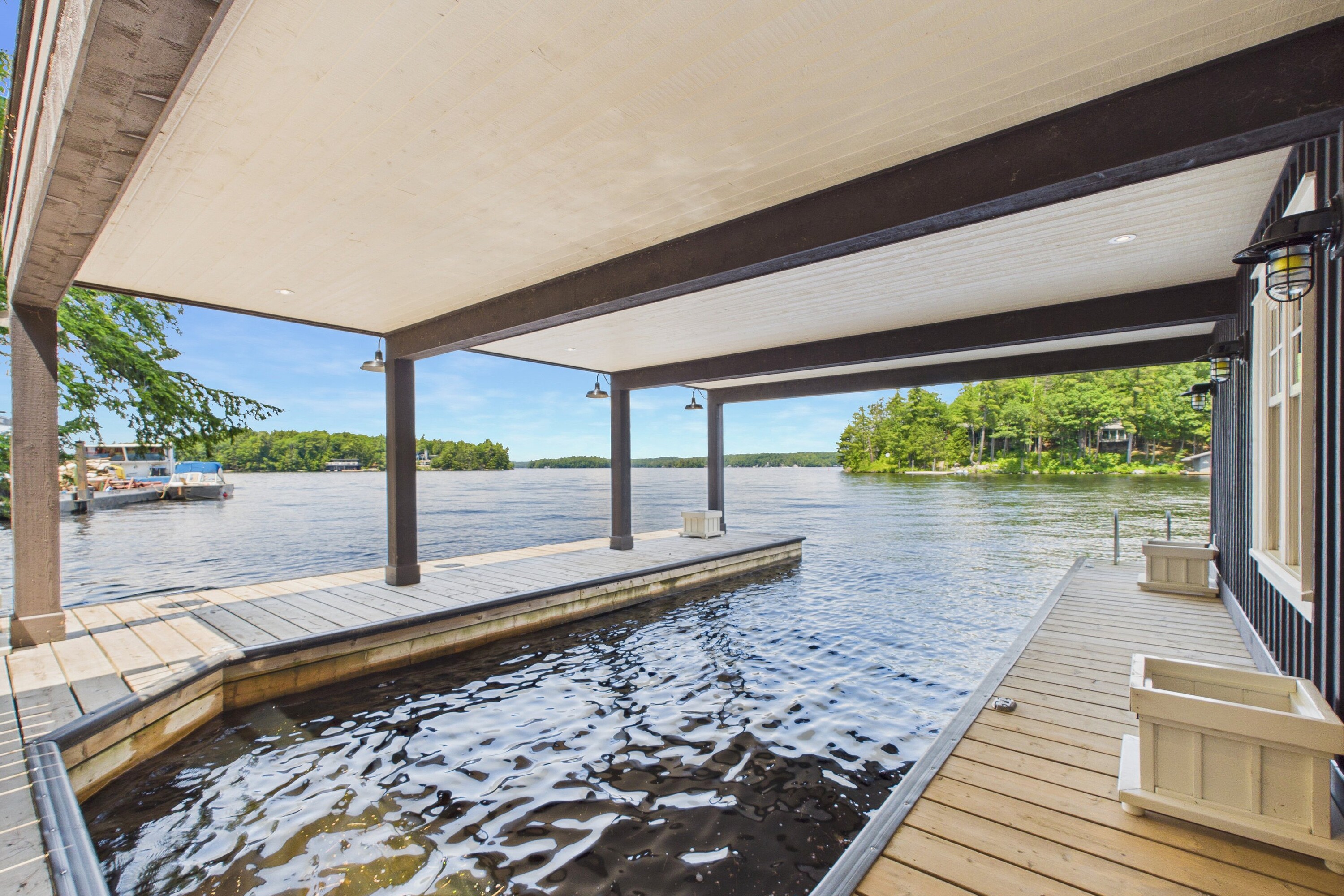  Exceptional Lake Muskoka - 物件實景