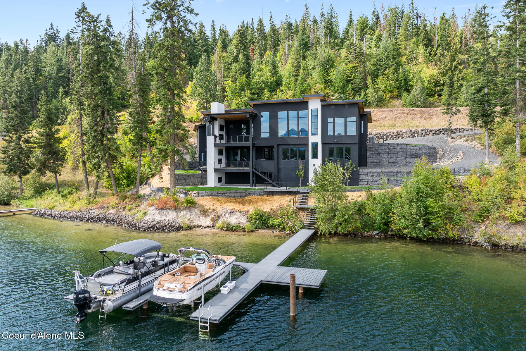 Coeur d'Alene, Idaho, 83814, United States, 5 Bedrooms Bedrooms, ,6 BathroomsBathrooms,Residential,For Sale,1920855