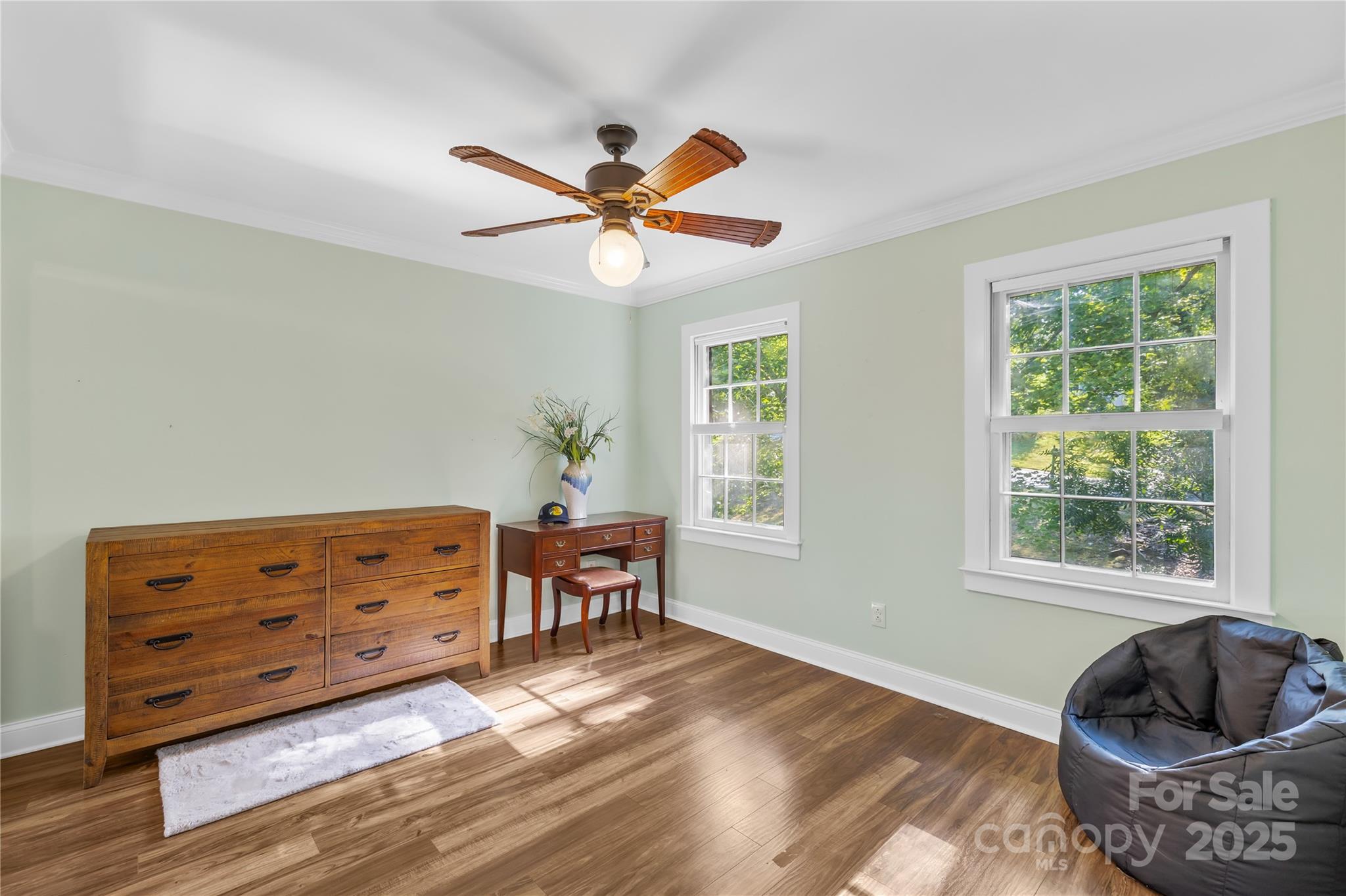 Matthews, North Carolina, 28105, United States, 3 Bedrooms Bedrooms, ,3 BathroomsBathrooms,Residential,For Sale,1948872