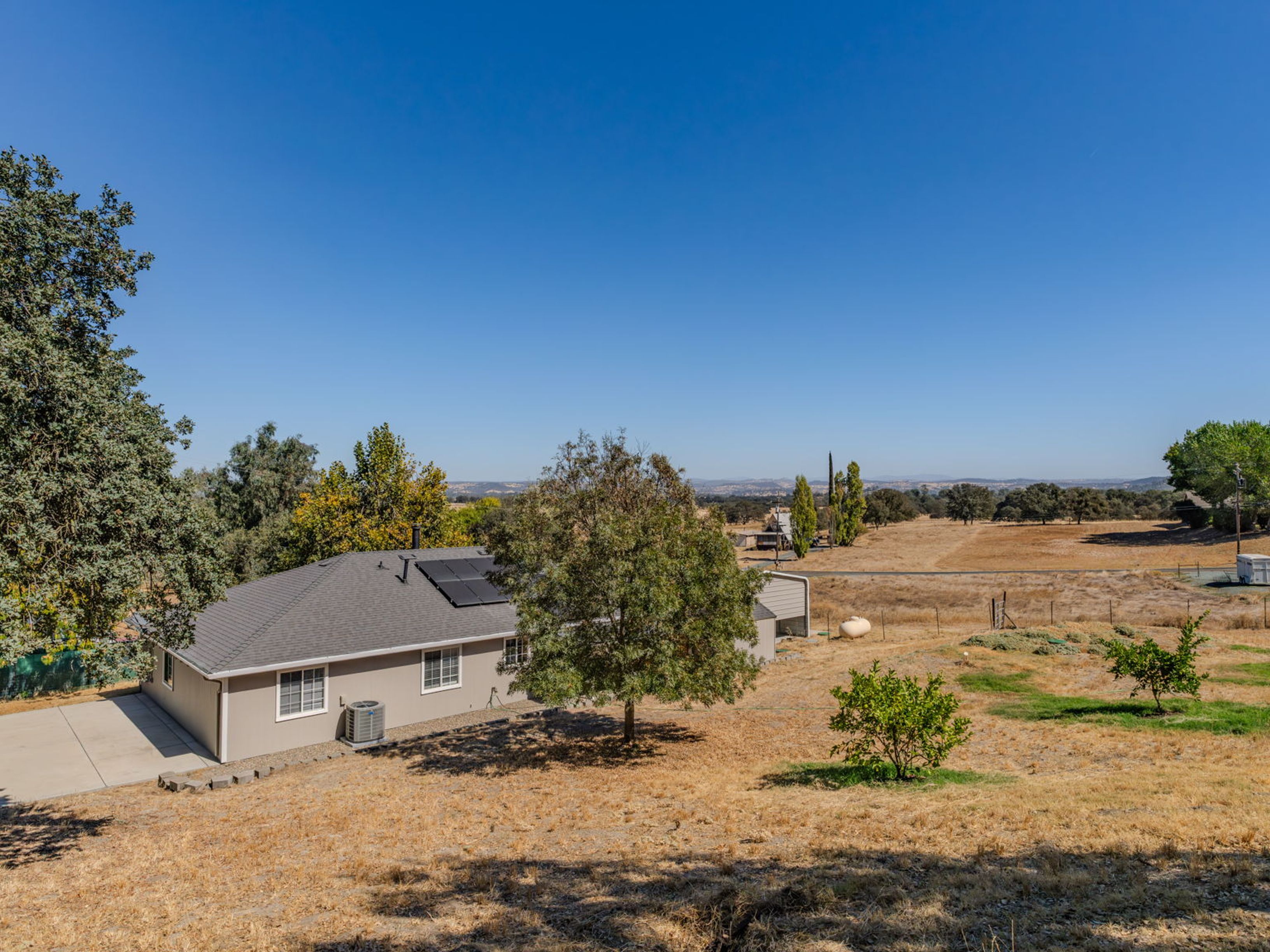  4611 Roadrunner Drive, Ione, CA 95640 - 物件實景
