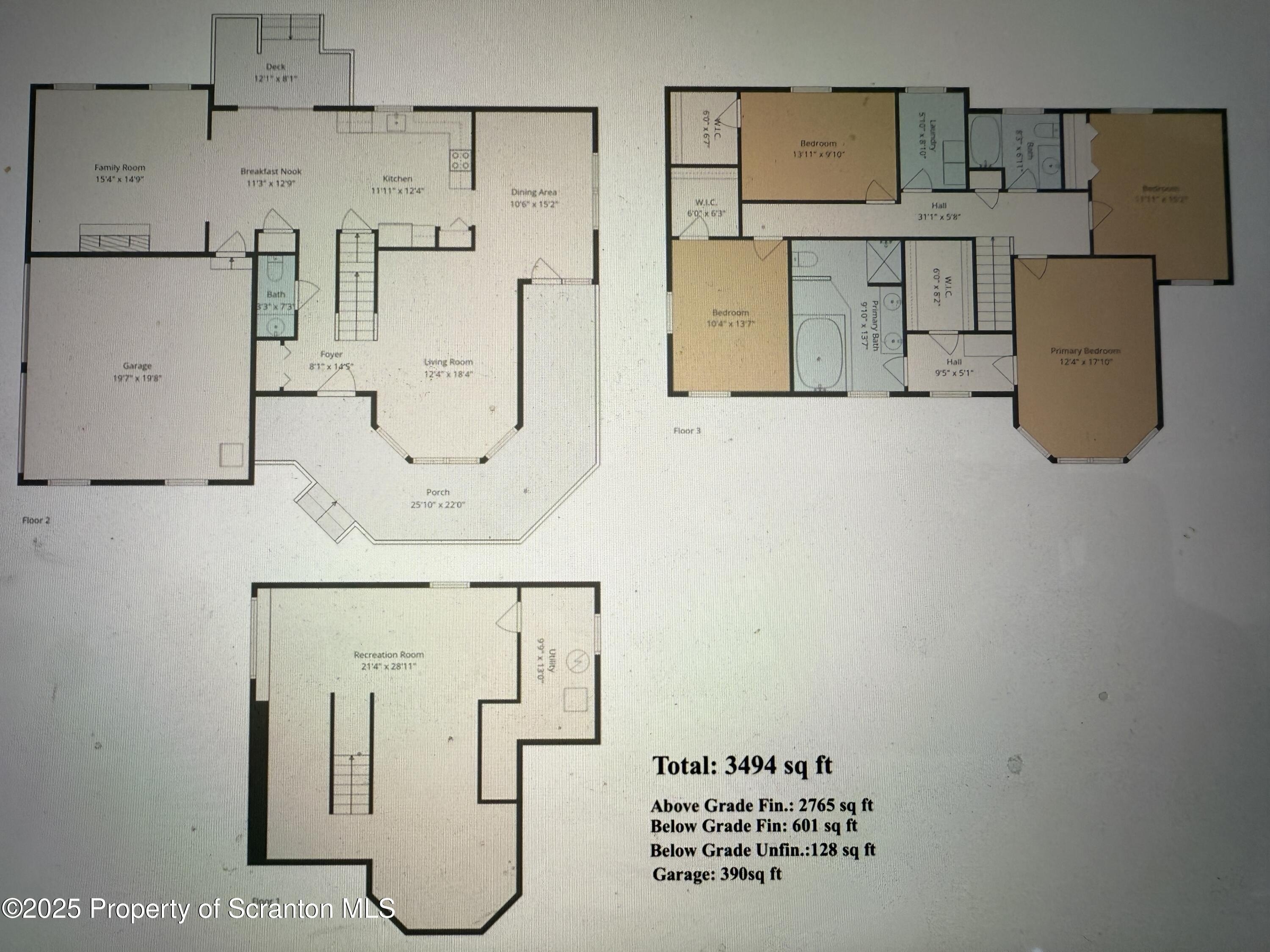 Clifford Twp, Pennsylvania, 18470, United States, 4 Bedrooms Bedrooms, ,3 BathroomsBathrooms,Residential,For Sale,1978908