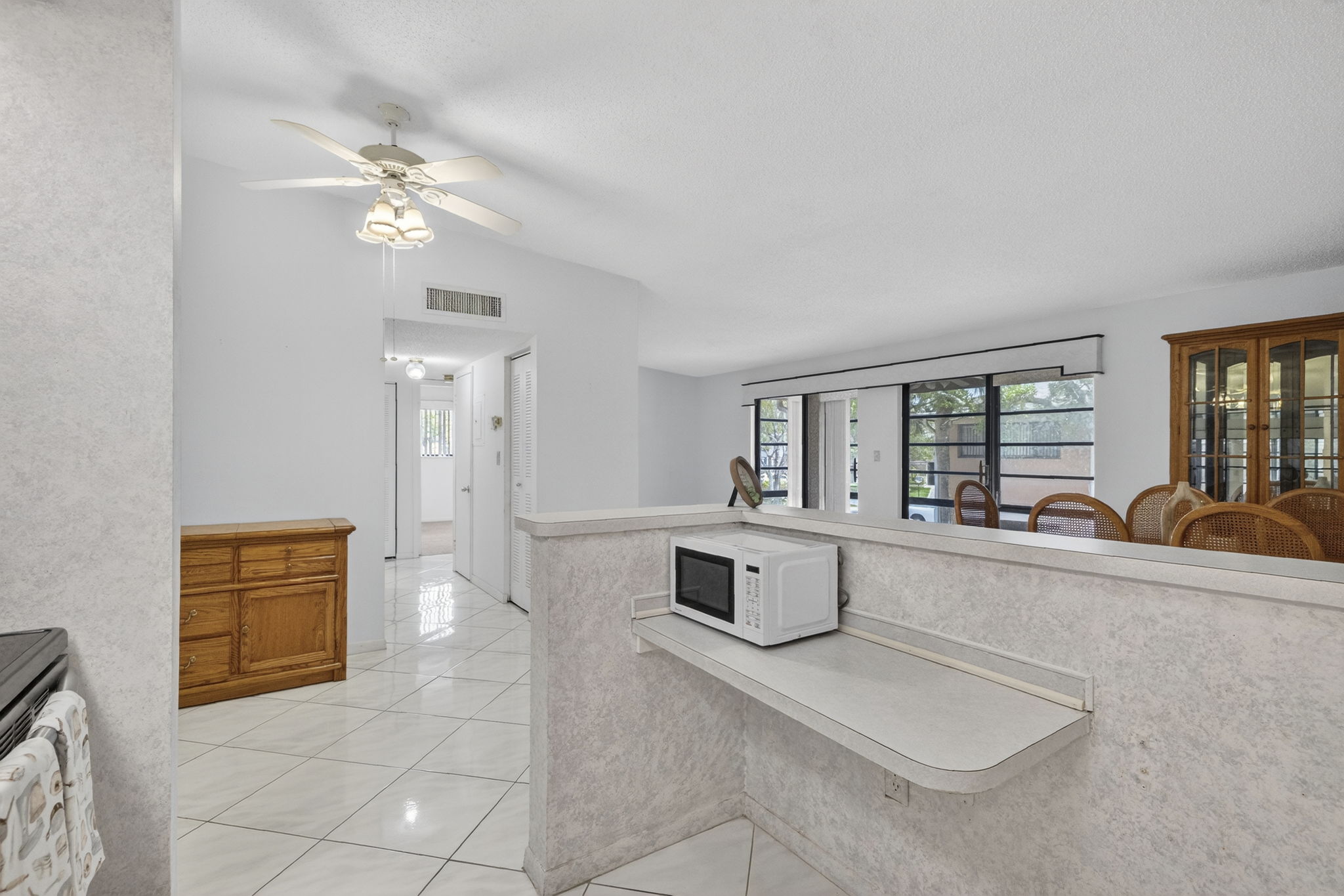  7648 Ashmont Circle, Tamarac, FL, 33321 - 物件實景