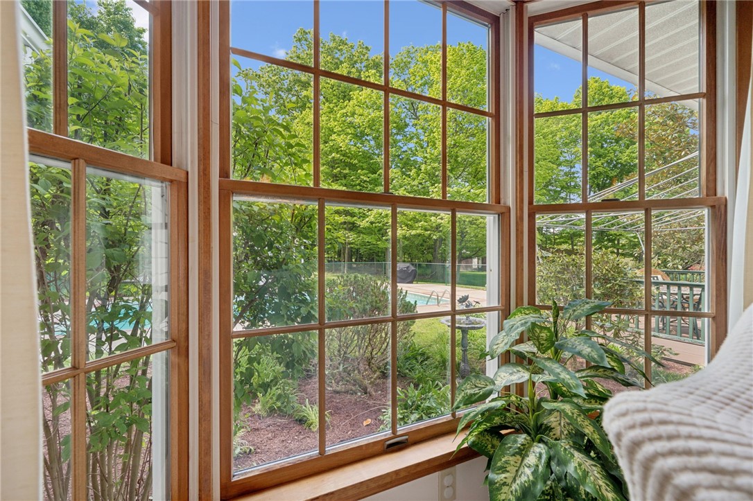 Level Green, Pennsylvania, 15085, United States, 4 Bedrooms Bedrooms, ,4 BathroomsBathrooms,Residential,For Sale,2049075