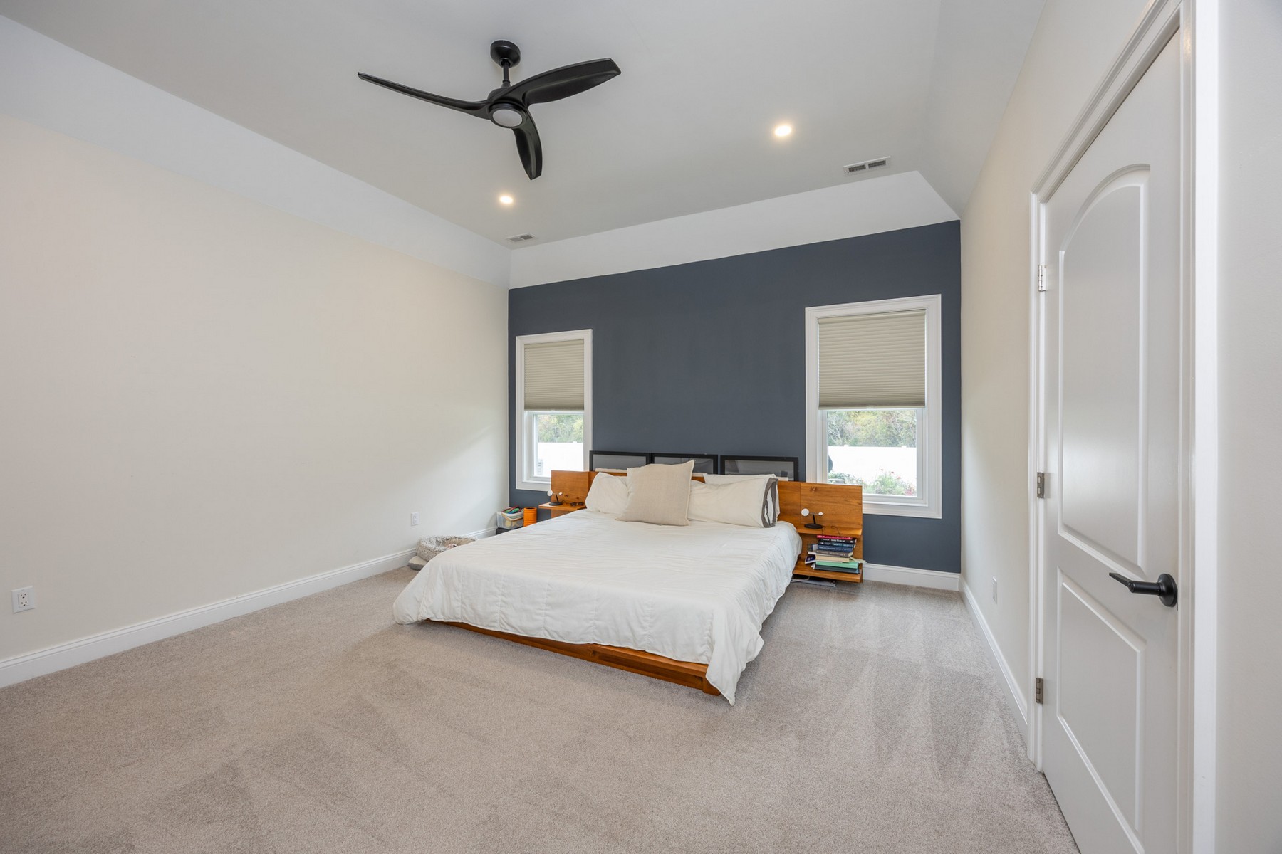  28 Queen Anne Court - 物件實景