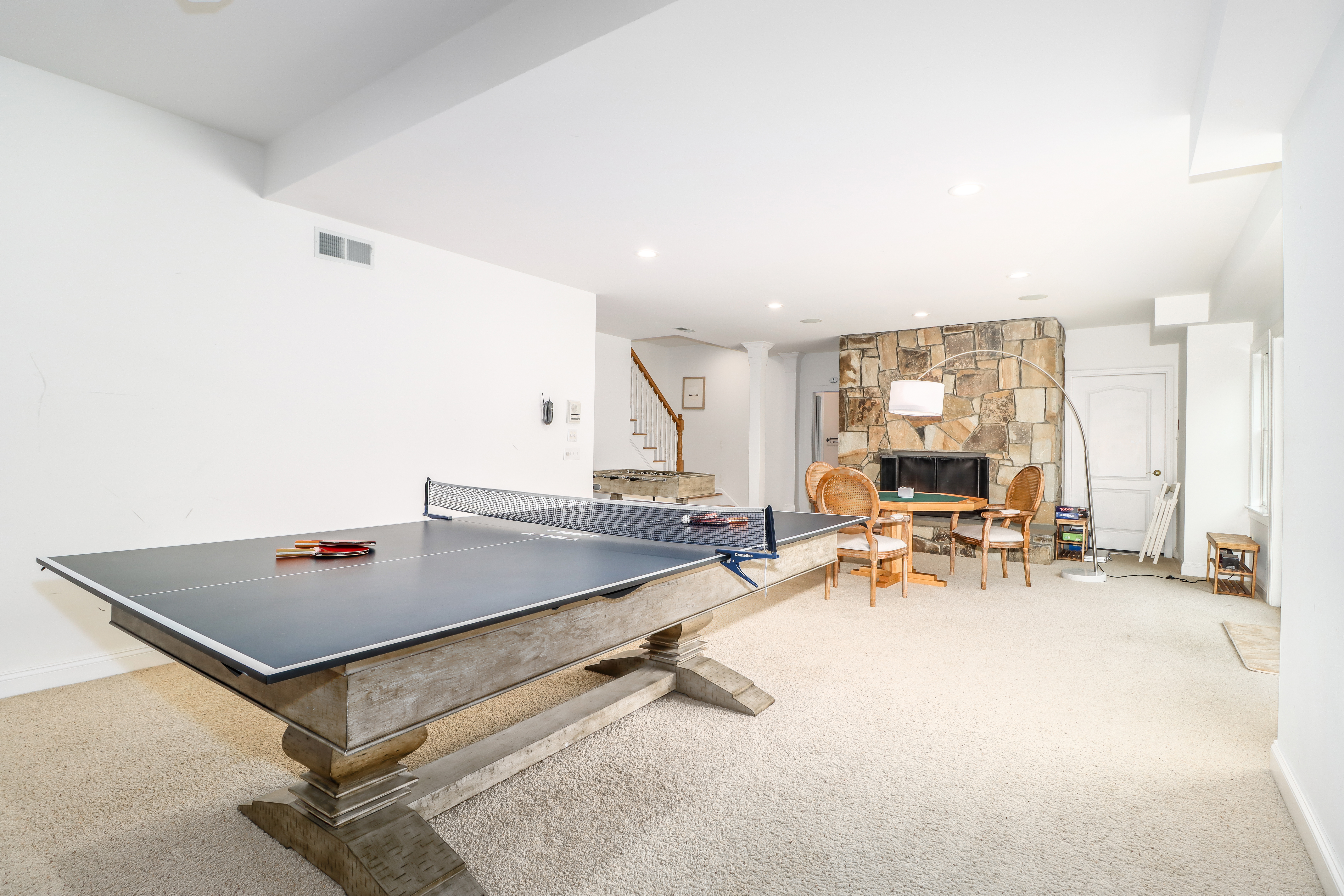  Lake Lillinonah Living, Elevated by Privacy and Scale - 物件實景