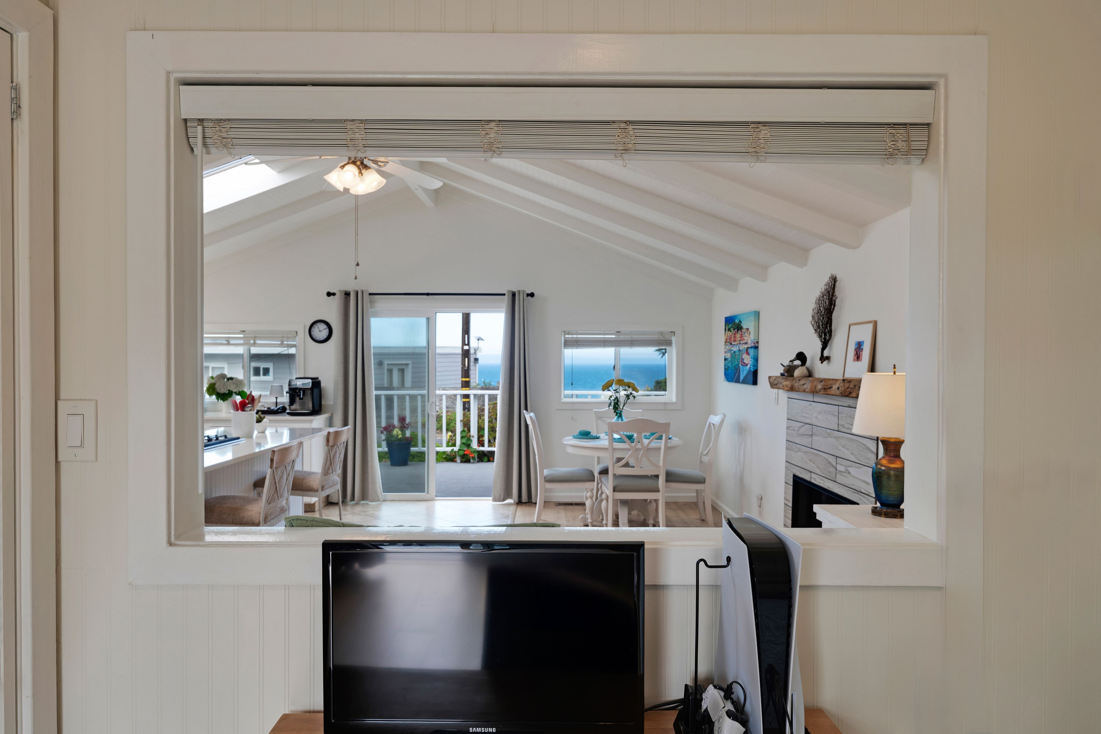 7036 Cliff Avenue, Bodega Bay, CA 94923 - 物件實景