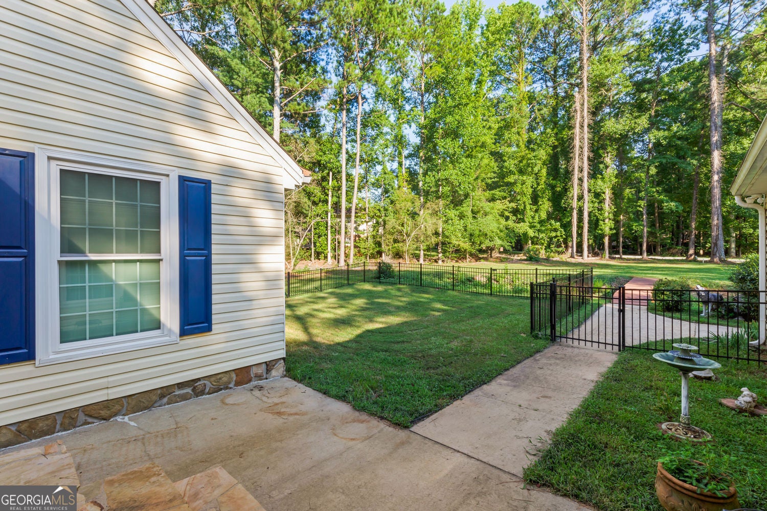 Fayetteville, Georgia, 30215, United States, 5 Bedrooms Bedrooms, ,3 BathroomsBathrooms,Residential,For Sale,1908173