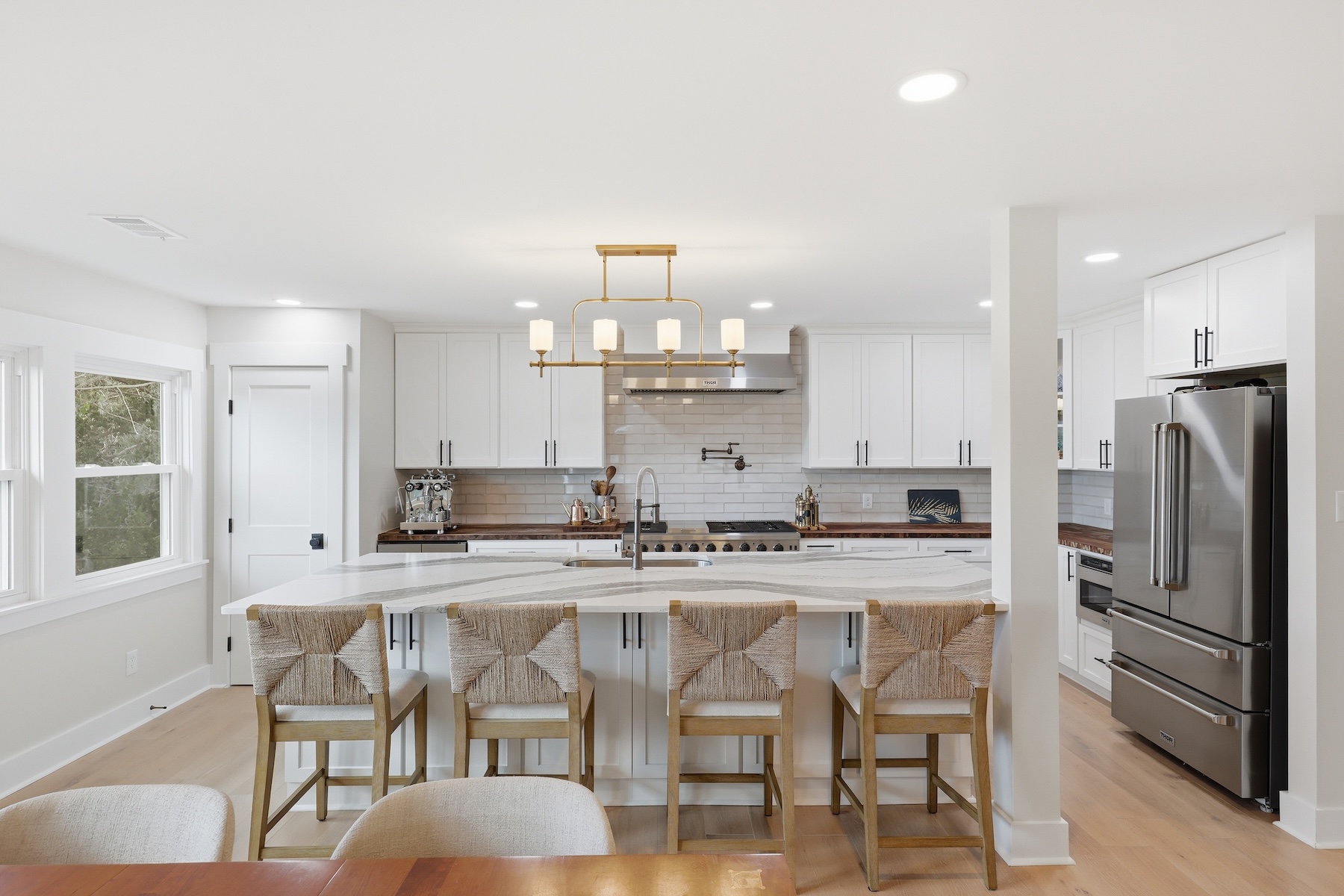 Extraordinary Waterfront Estate on Herb Creek - 物件實景