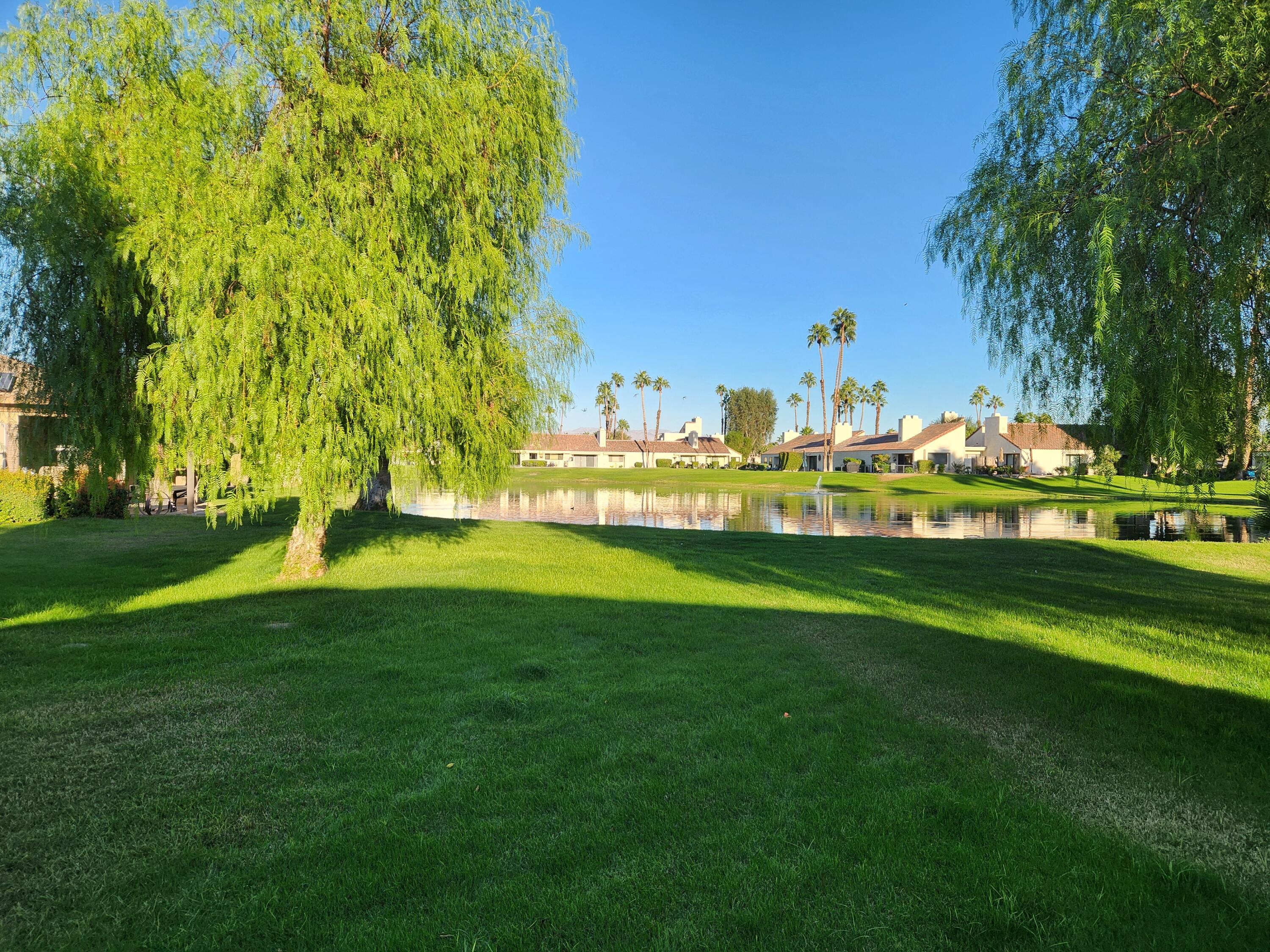Rancho Mirage, California, 92270, United States, 2 Bedrooms Bedrooms, ,2 BathroomsBathrooms,Residential,For Sale,1989159