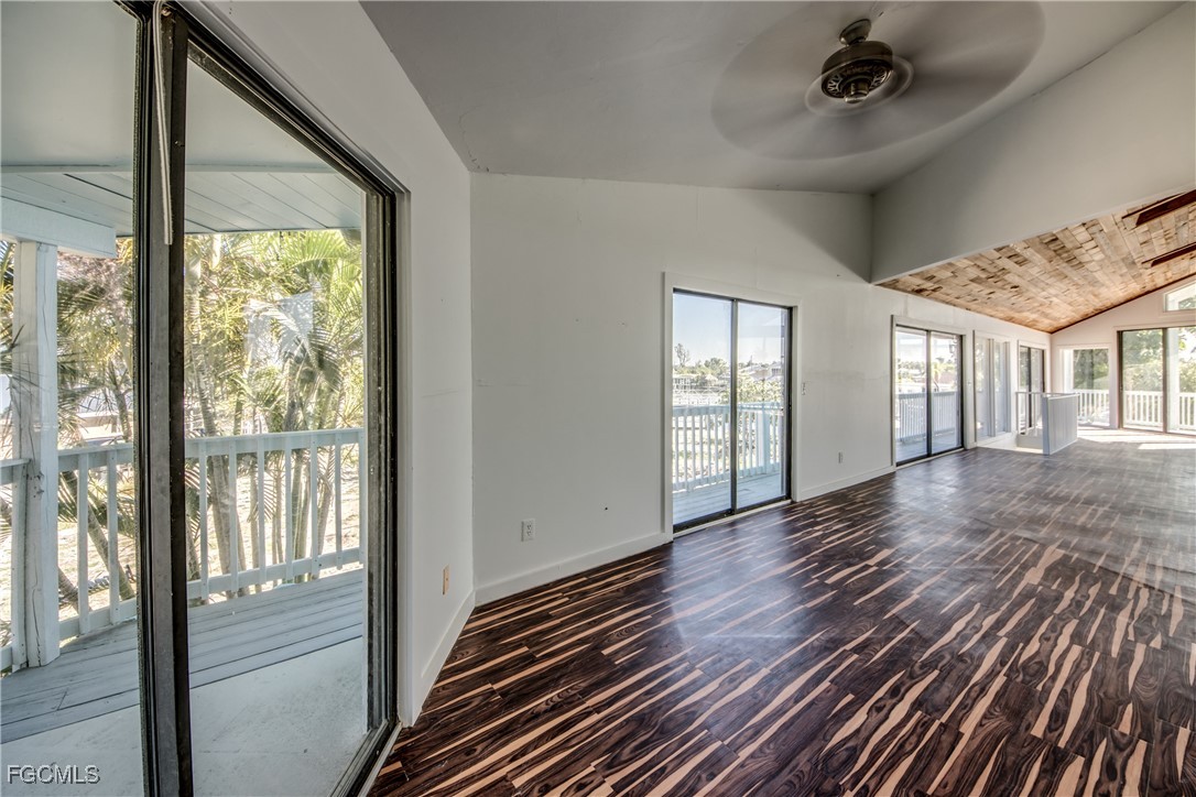 St James City, Florida, 33956, United States, 1 Bedroom Bedrooms, ,3 BathroomsBathrooms,Residential,For Sale,2005281