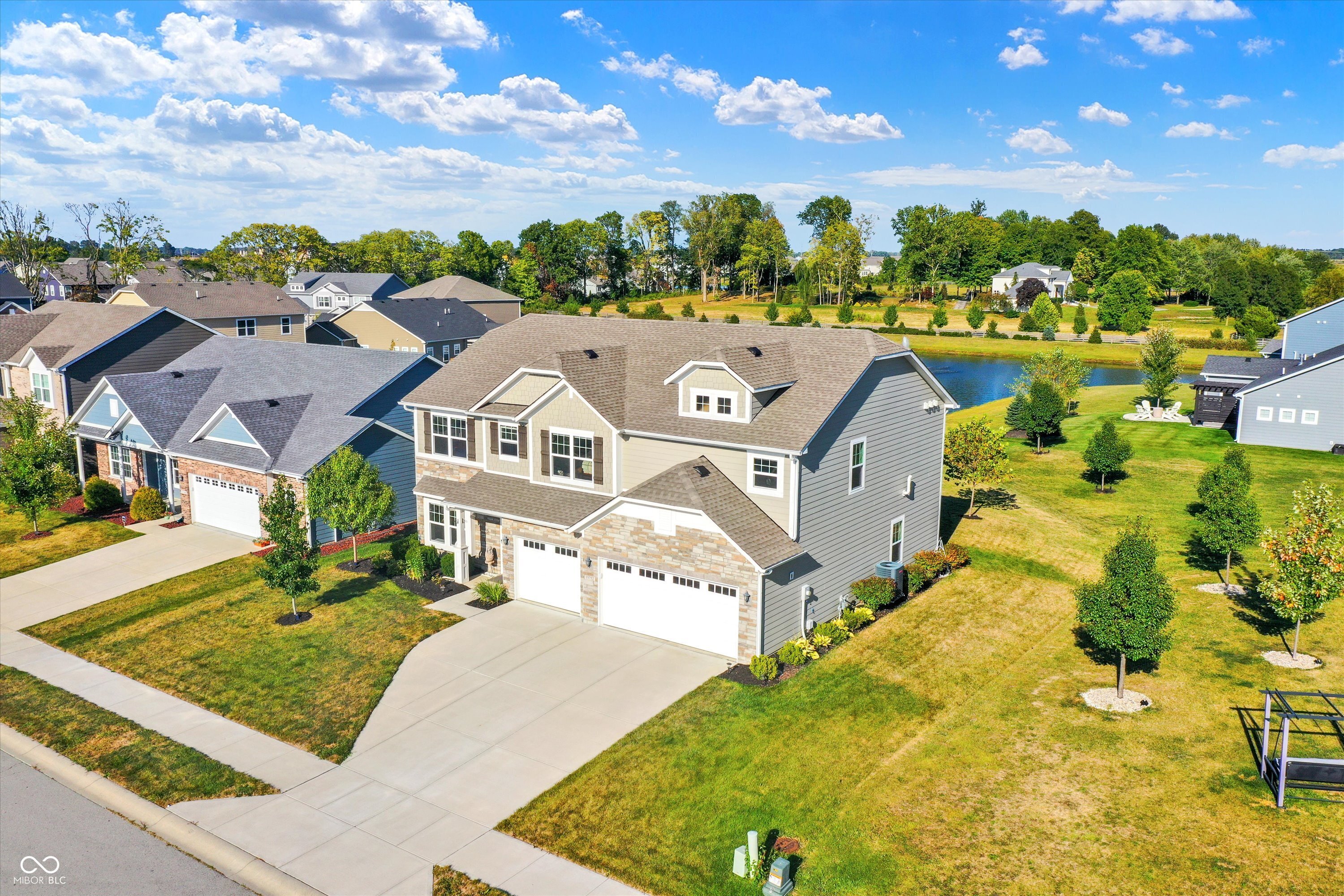 Noblesville, Indiana, 46060, United States, 5 Bedrooms Bedrooms, ,3 BathroomsBathrooms,Residential,For Sale,1974054