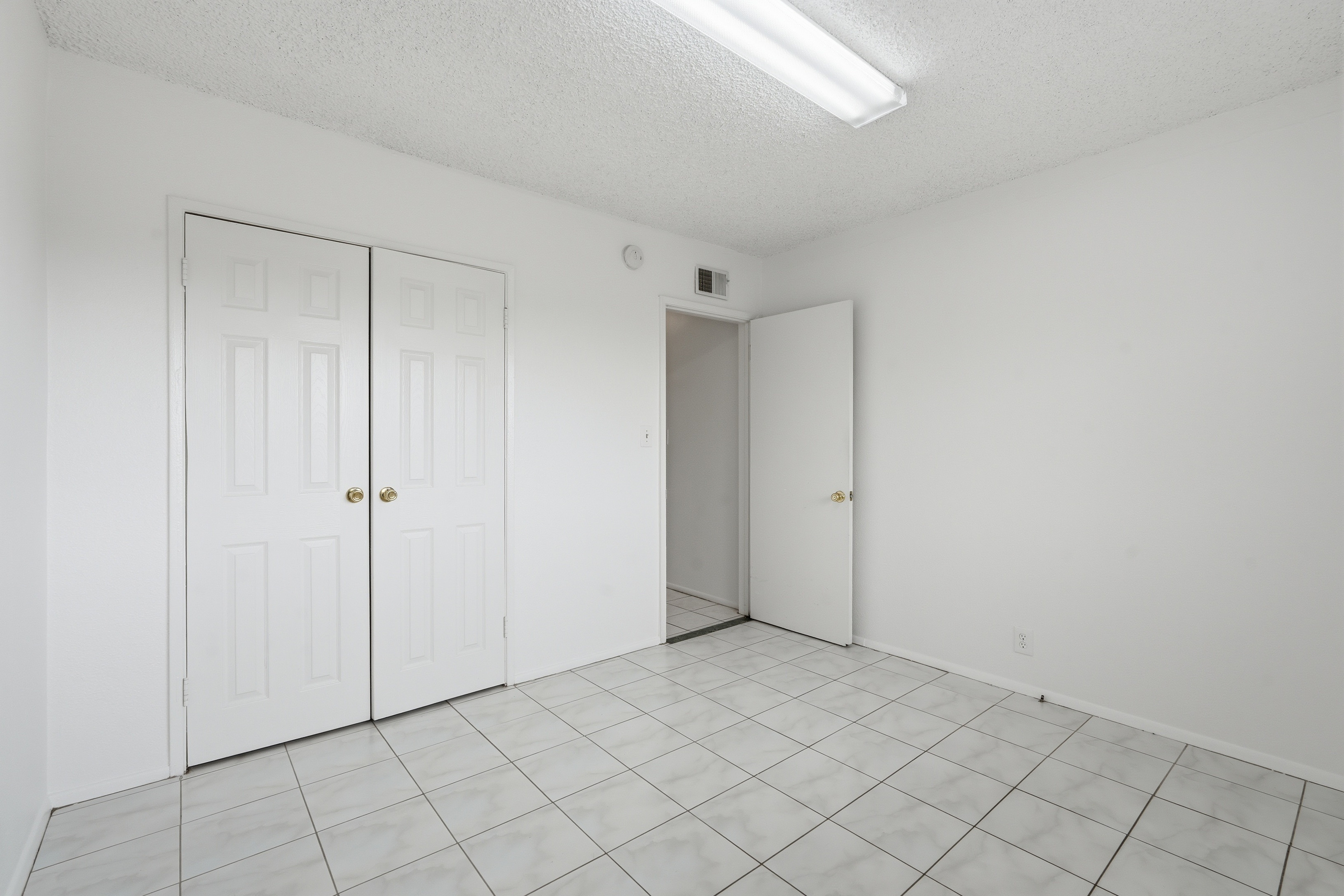  15627 Prairie Avenue, Lawndale, CA 90260 - 物件實景