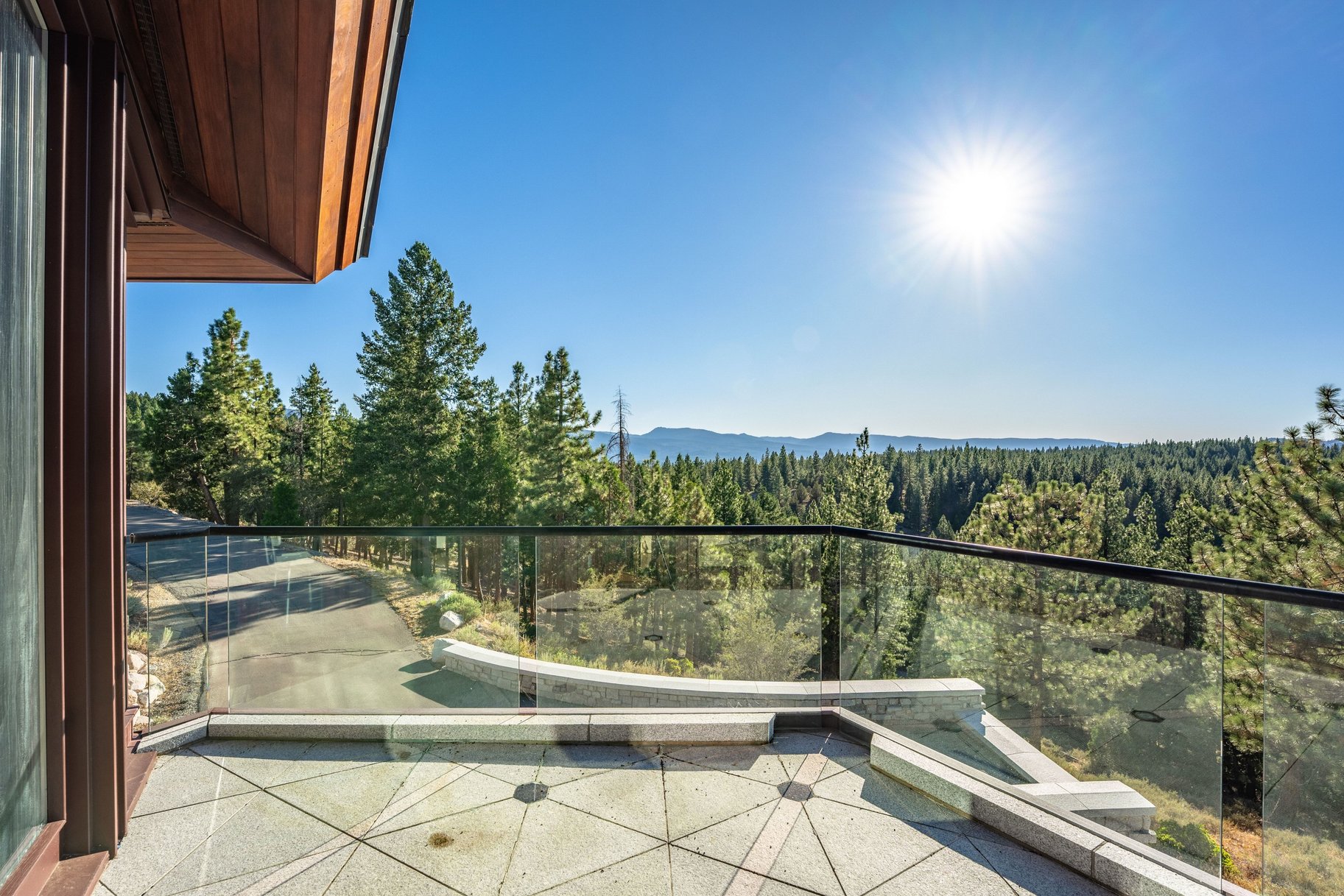  The Eagles Nest Estate - 物件實景