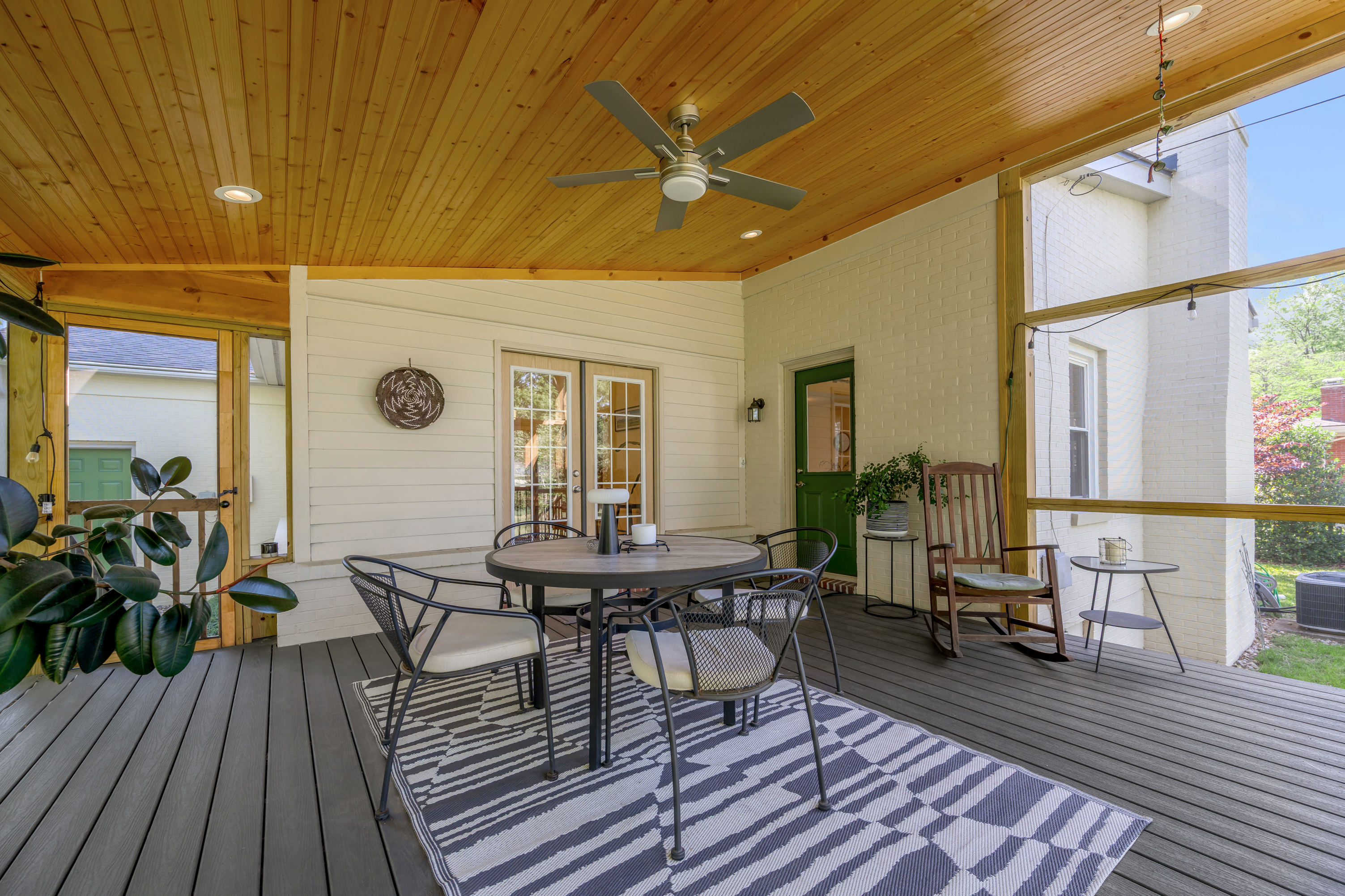  221 Greenbriar Road - 物件實景