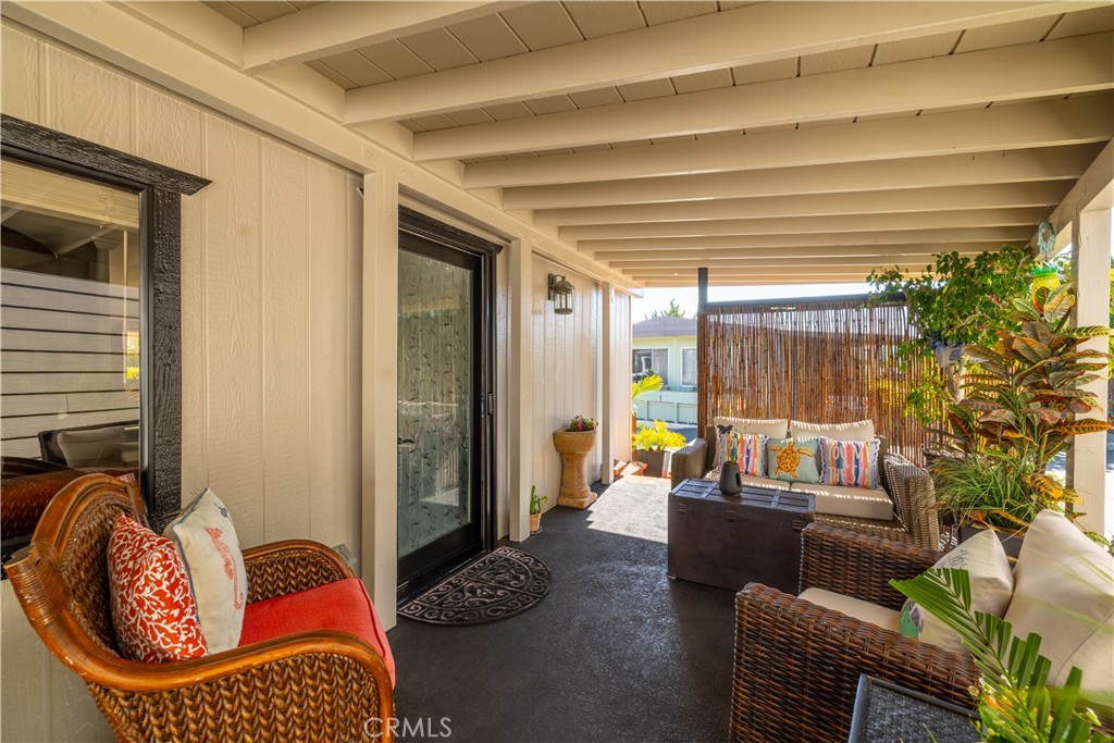 Carlsbad, California, 92011, United States, 2 Bedrooms Bedrooms, ,2 BathroomsBathrooms,Residential,For Sale,2026399