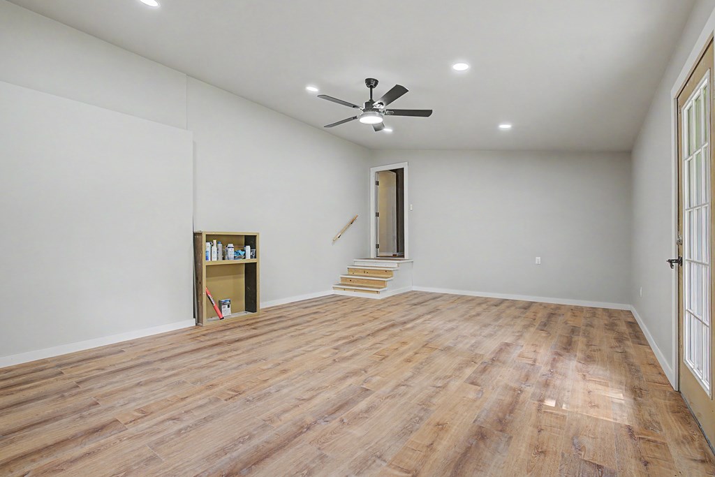 Fredericksburg, Texas, 78624, United States, 3 Bedrooms Bedrooms, ,2 BathroomsBathrooms,Residential,For Sale,2049407