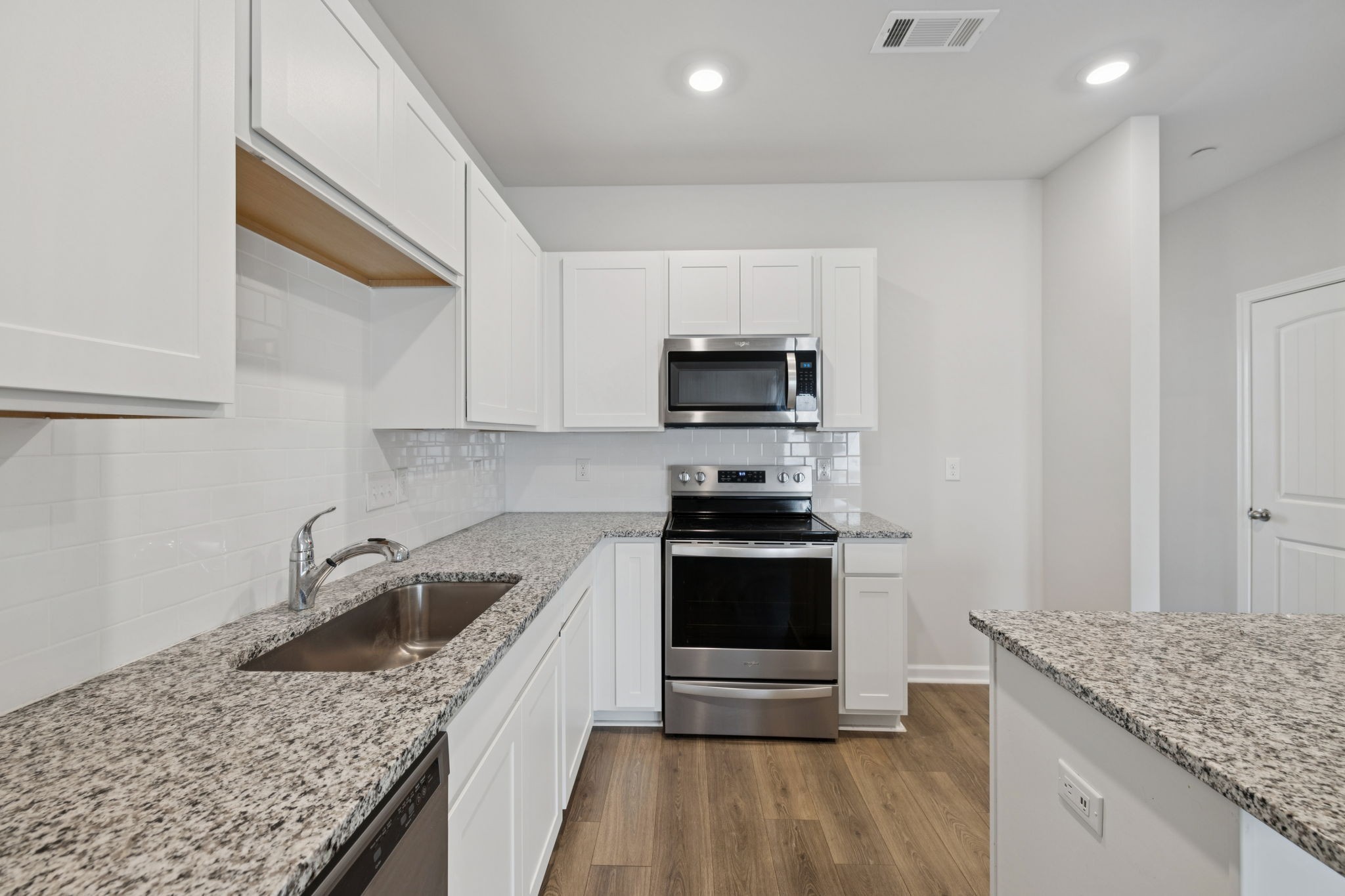  115 Grayson Cir, Chapel Hill, TN, 37034 - 物件實景