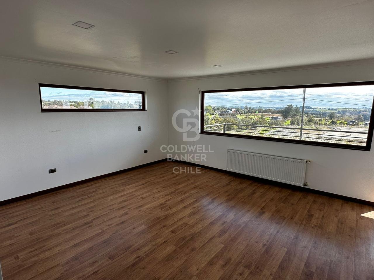 Puerto Varas, Chile, 5 Bedrooms Bedrooms, ,4 BathroomsBathrooms,Residential,For Sale,1962371