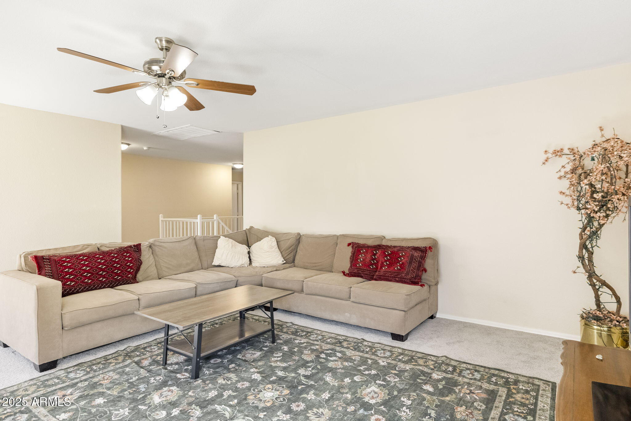 Phoenix, Arizona, 85042, United States, 5 Bedrooms Bedrooms, ,Residential,For Sale,1957752