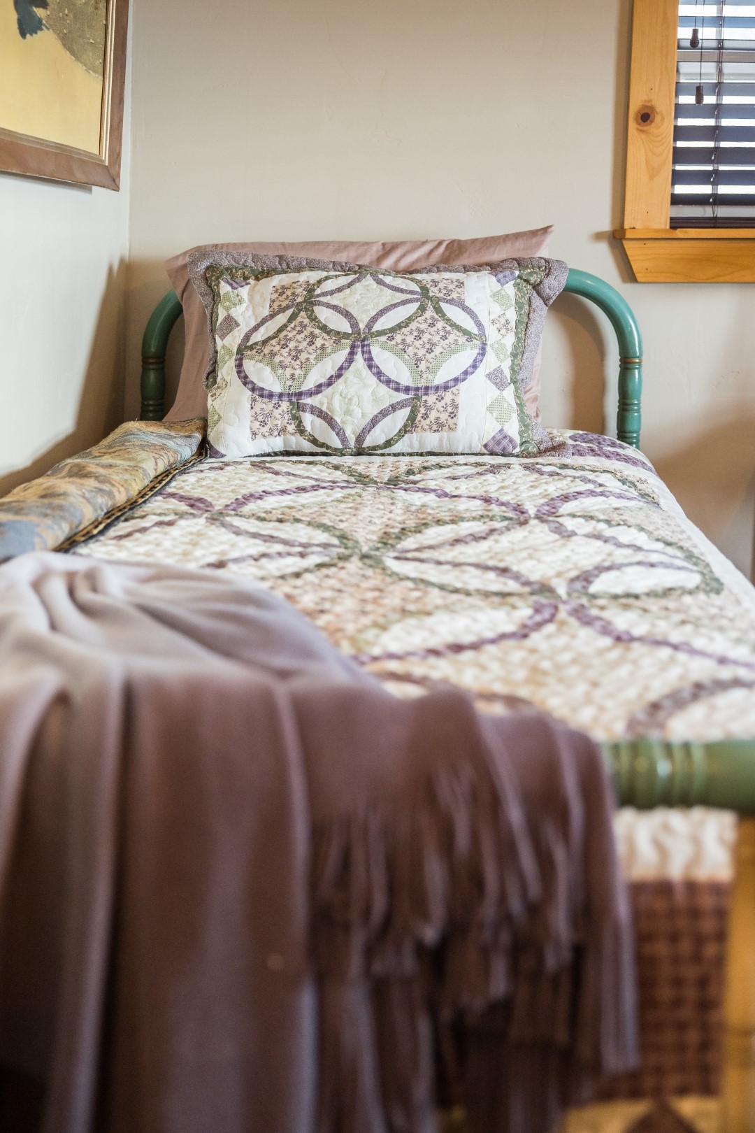 Whiterocks, Utah, 84085, United States, 3 Bedrooms Bedrooms, ,2 BathroomsBathrooms,Residential,For Sale,2013028