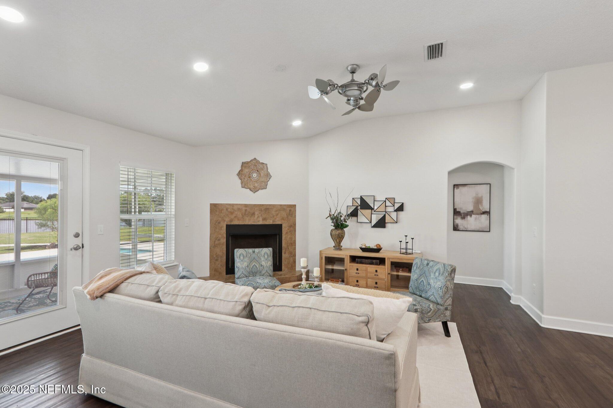Callahan, Florida, 32011, United States, 3 Bedrooms Bedrooms, ,2 BathroomsBathrooms,Residential,For Sale,1947462