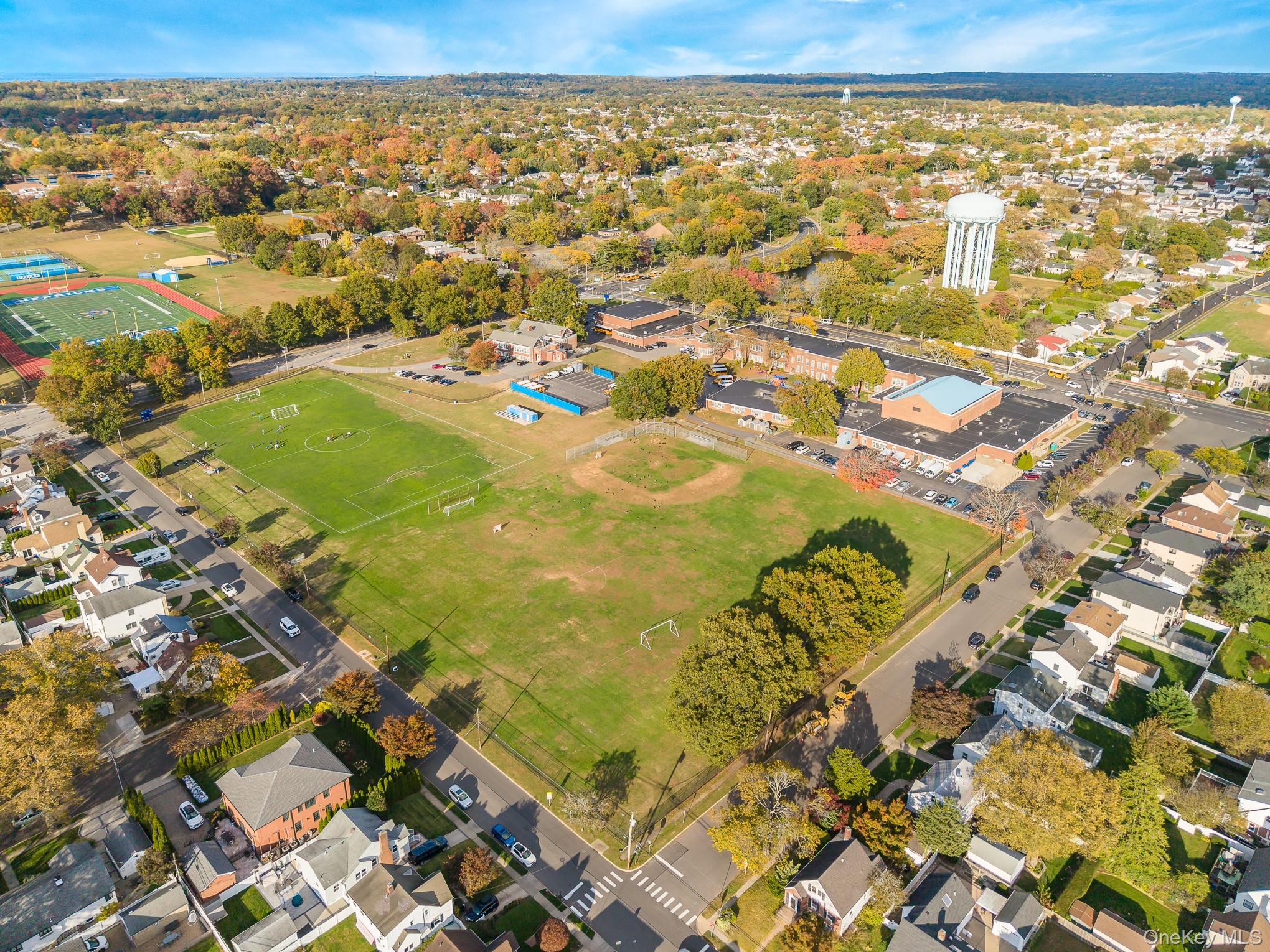 New Hyde Park, New York, 11040, United States, 4 Bedrooms Bedrooms, ,4 BathroomsBathrooms,Residential,For Sale,1976805