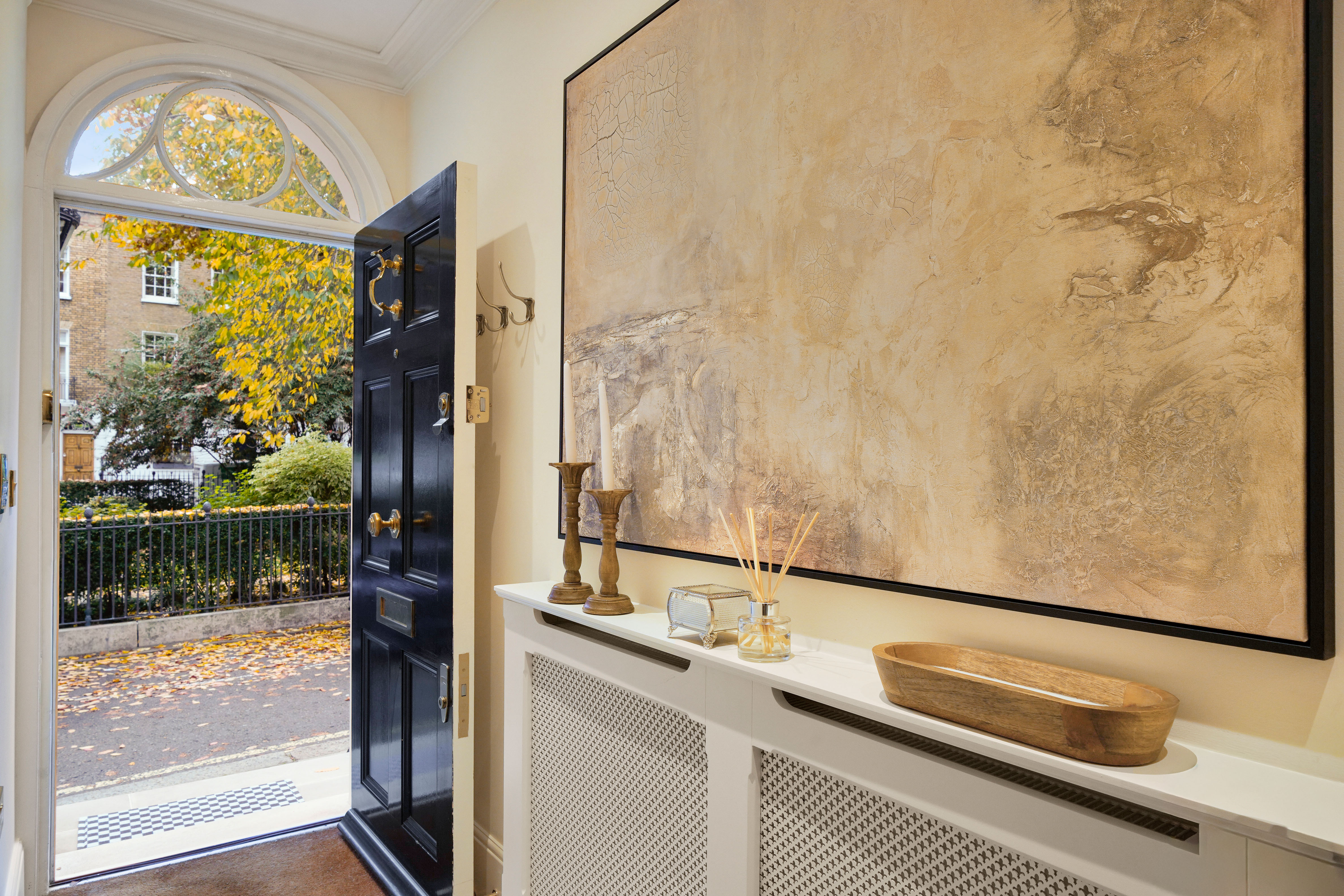  A Five-Storey Knightsbridge Townhouse Overlooking a Leafy Garden Square - 物件實景