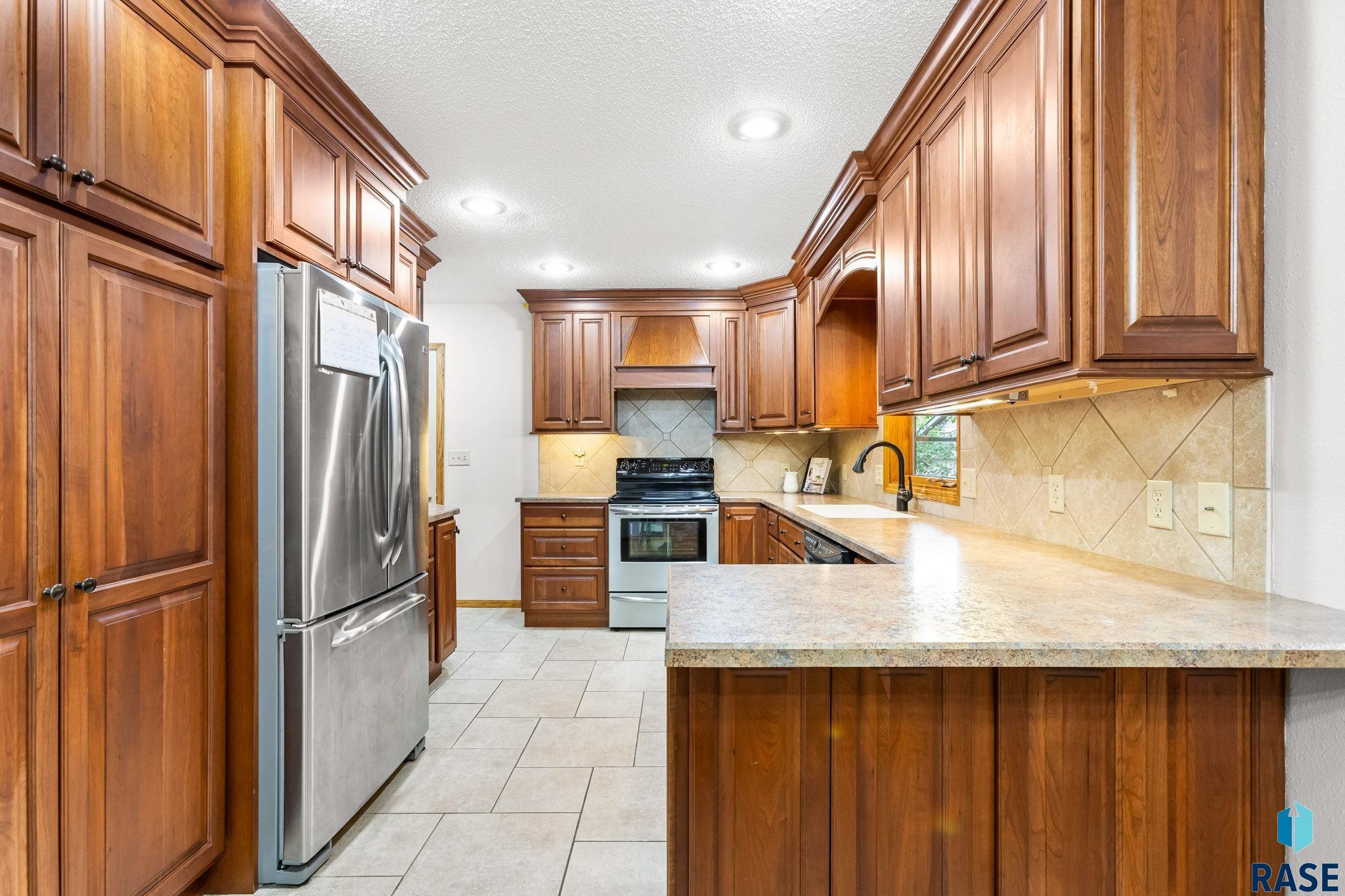 Harrisburg, South Dakota, 57032, United States, 5 Bedrooms Bedrooms, ,1 BathroomBathrooms,Residential,For Sale,1917762