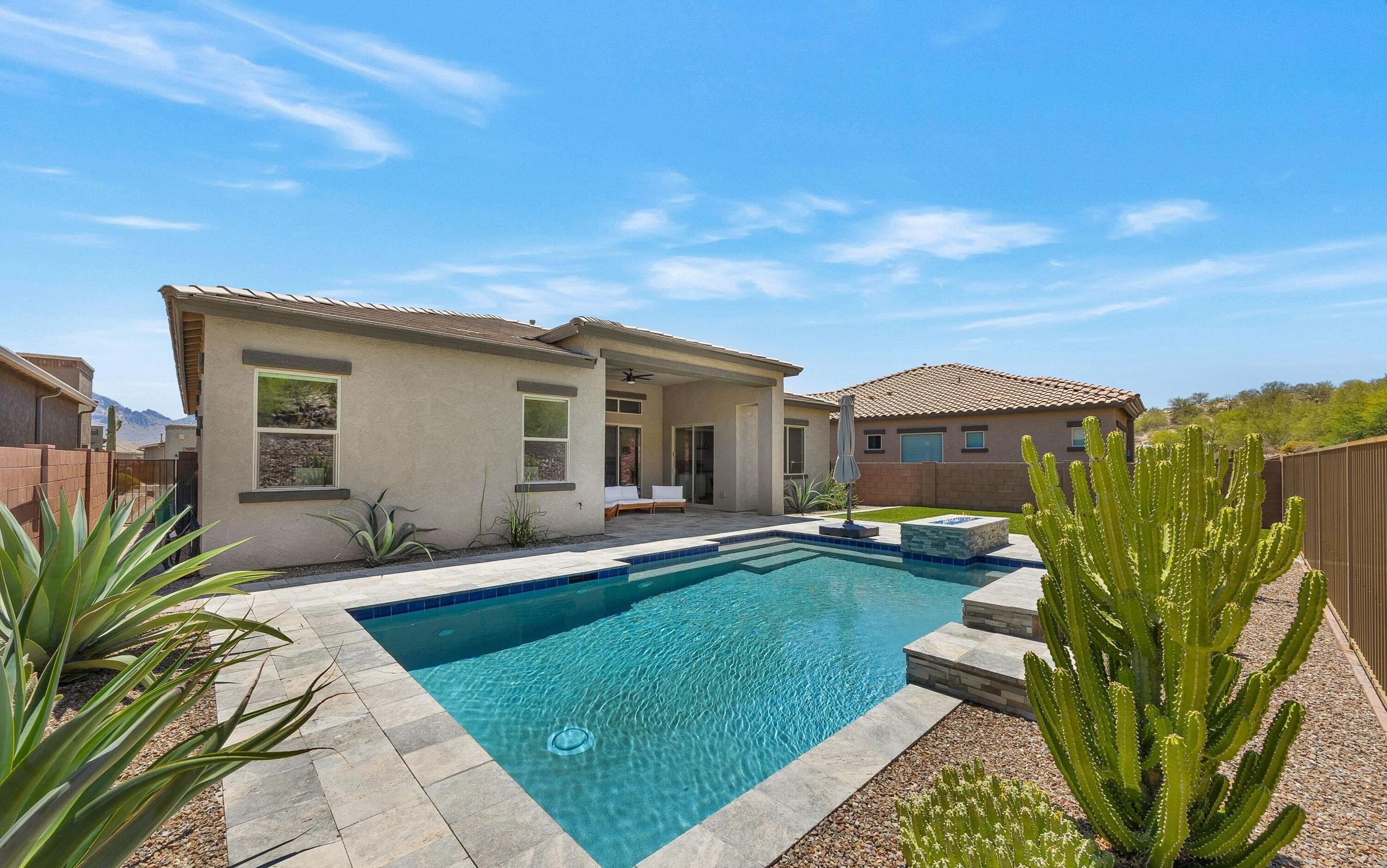  13477 N Mariposa Lily Drive, Oro Valley, AZ 85755 - 物件實景