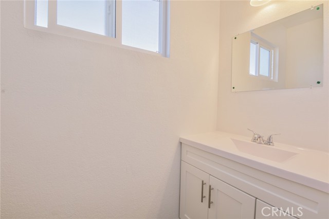 Los Angeles, California, 90059, United States, 3 Bedrooms Bedrooms, ,2 BathroomsBathrooms,Residential,For Sale,1935109