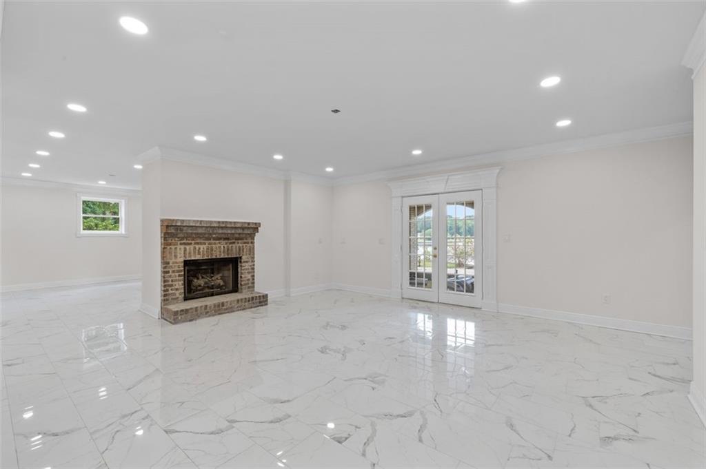 Jonesboro, Georgia, 30236, United States, 5 Bedrooms Bedrooms, ,5 BathroomsBathrooms,Residential,For Sale,1889990