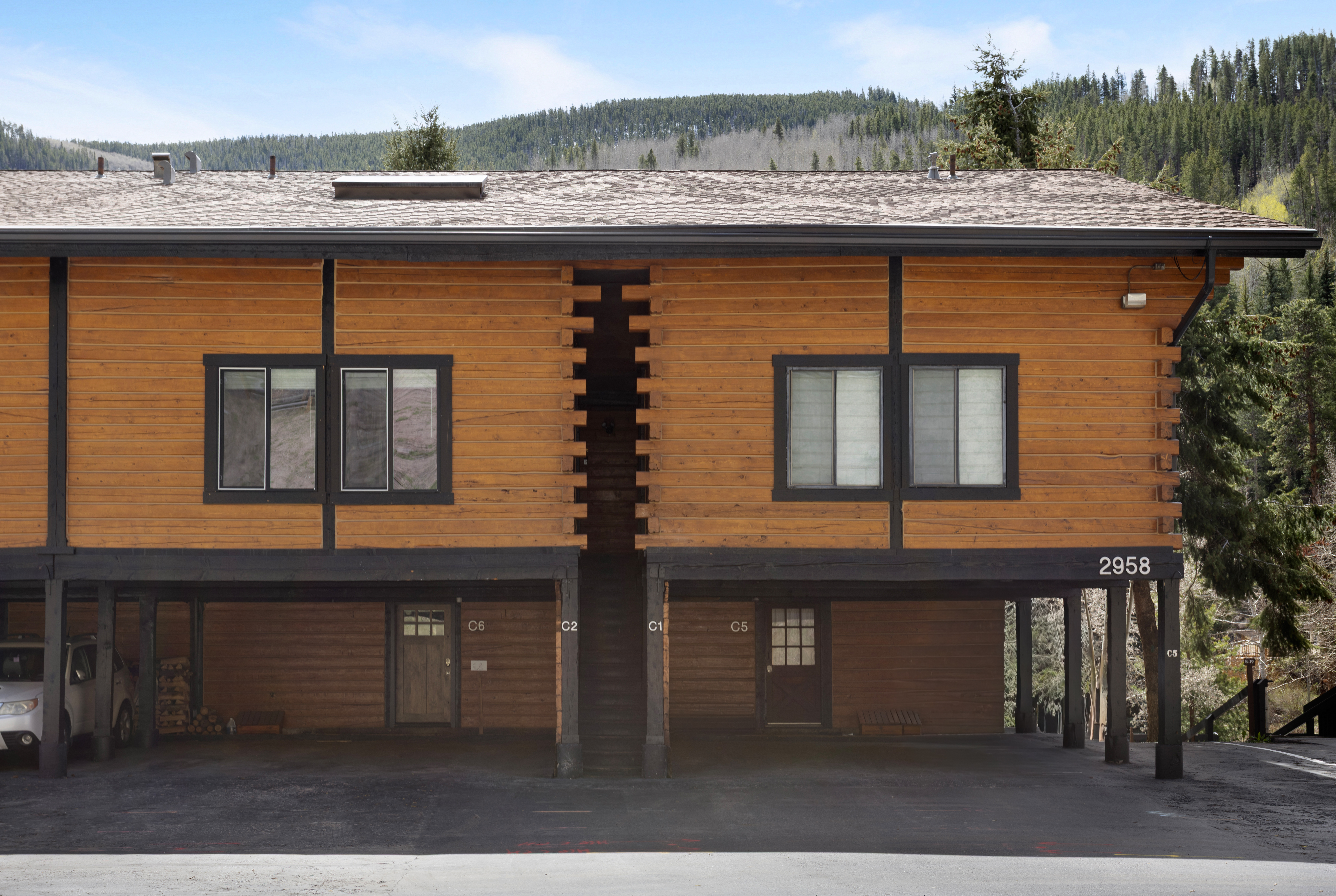  Beautifully Renovated Residence in the Interlochen Neighborhood - 物件實景