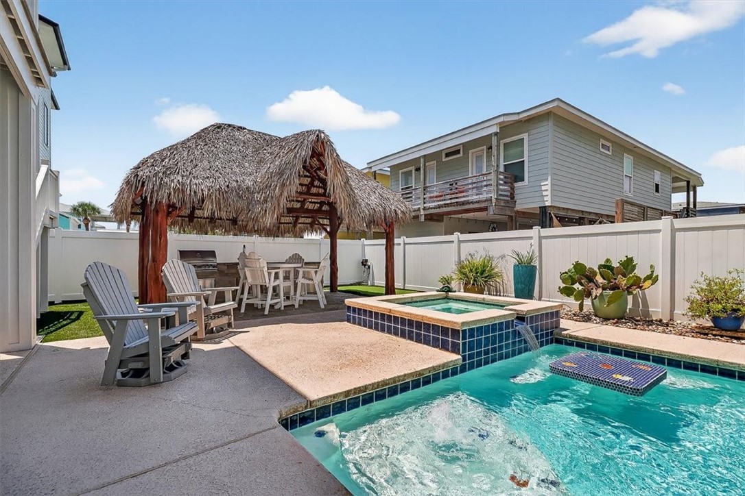 Port Aransas, Texas, 78373, United States, 4 Bedrooms Bedrooms, ,5 BathroomsBathrooms,Residential,For Sale,1926125